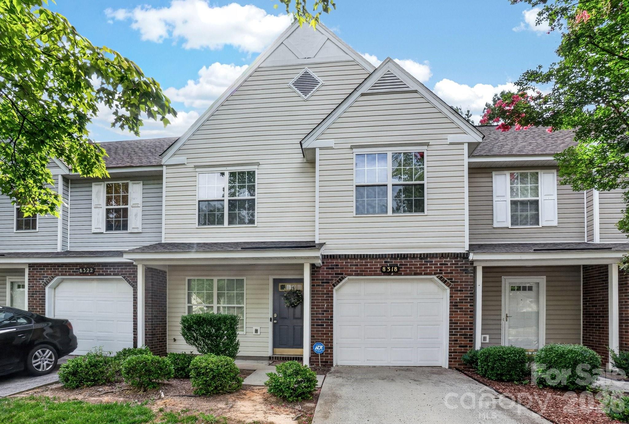8318 Christmas Court — photo