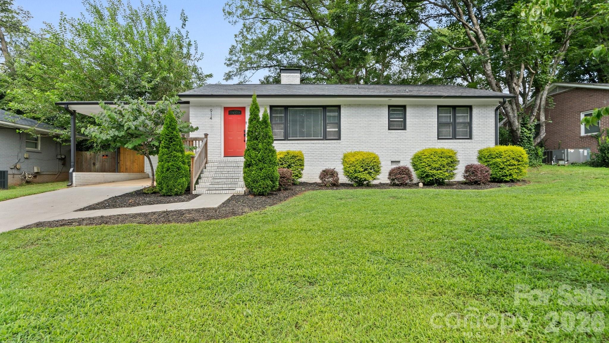 914 Crestmere Street — photo