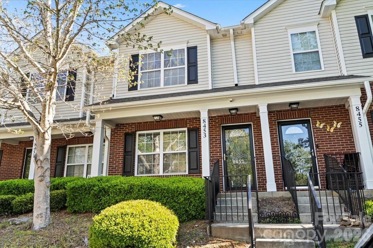 8453 Big Creek Court — photo