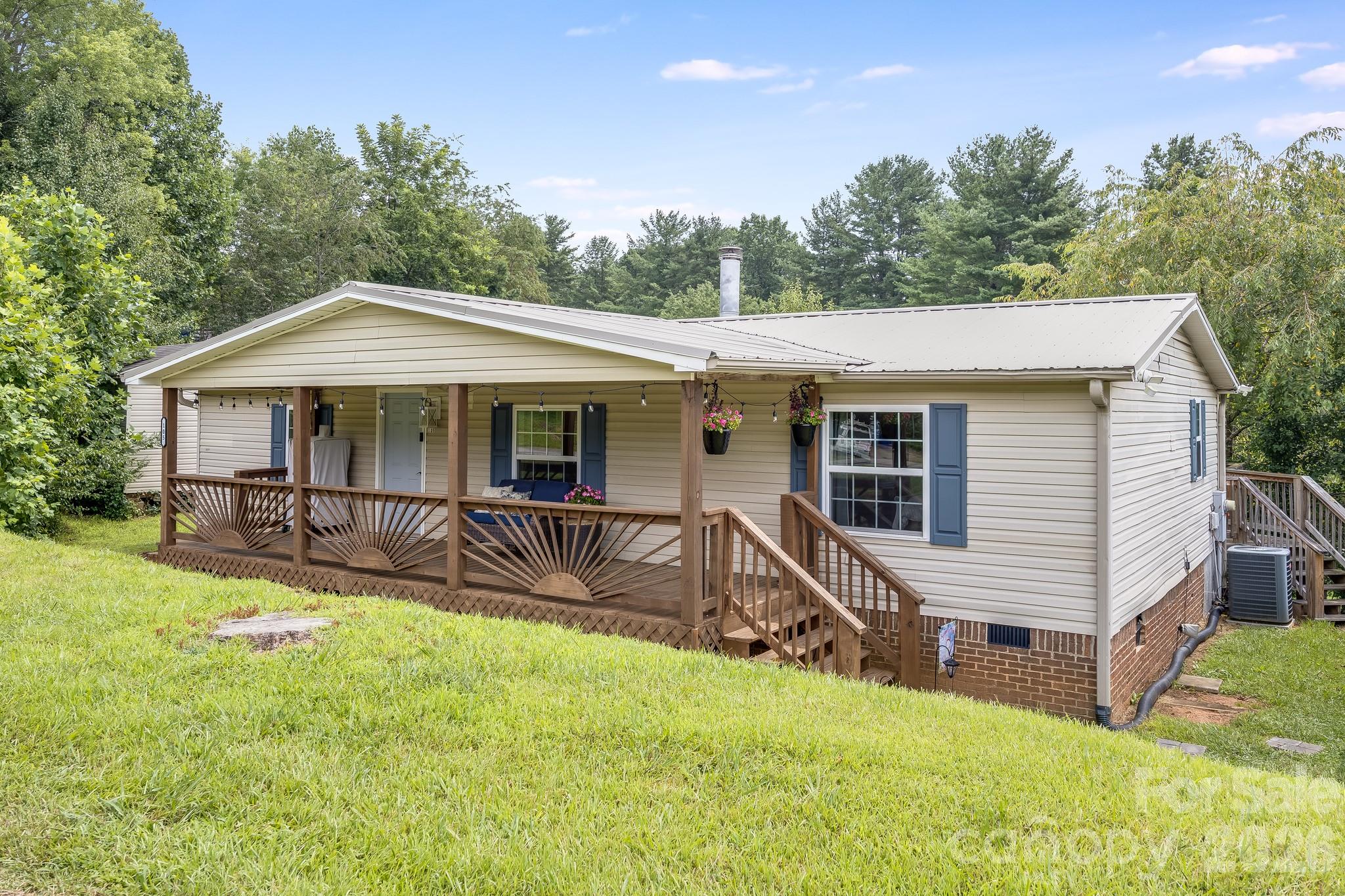105 Short Meadow Drive — photo