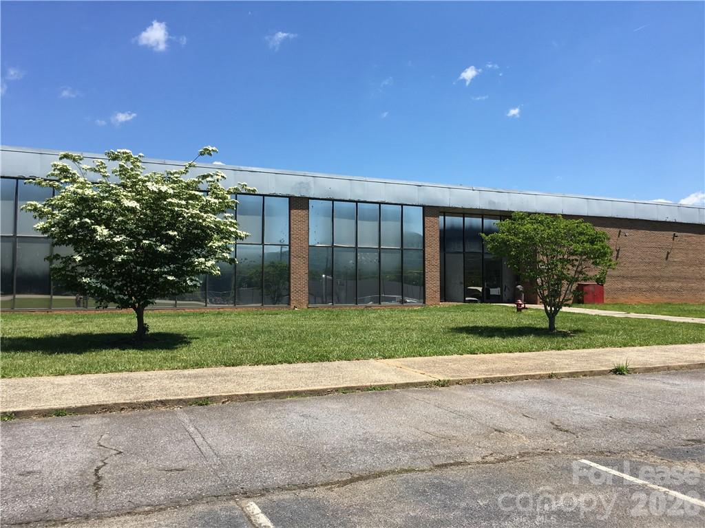 850 Warren Wilson Road Suite 375 — photo