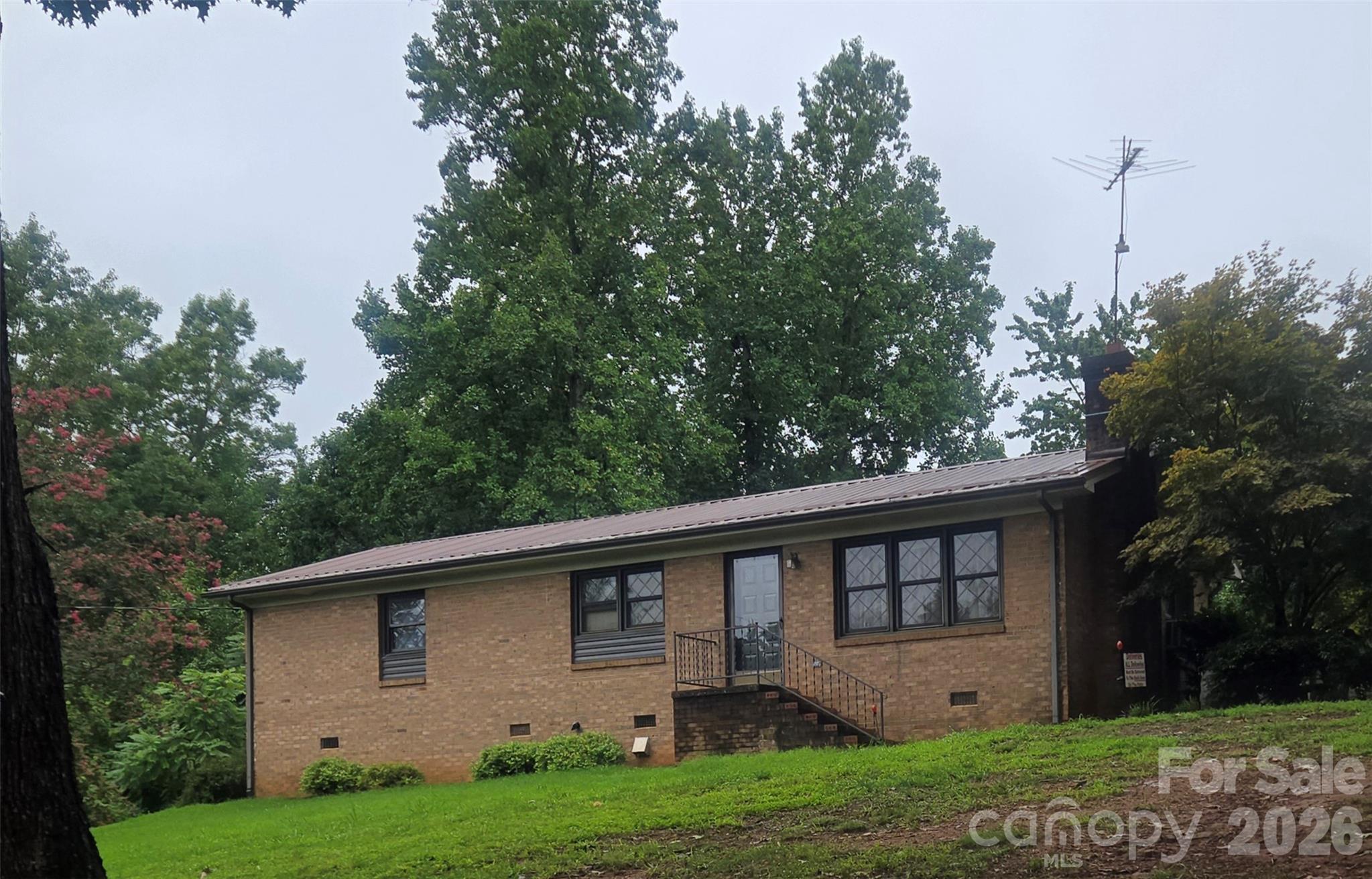 2734 Orchard Street — photo