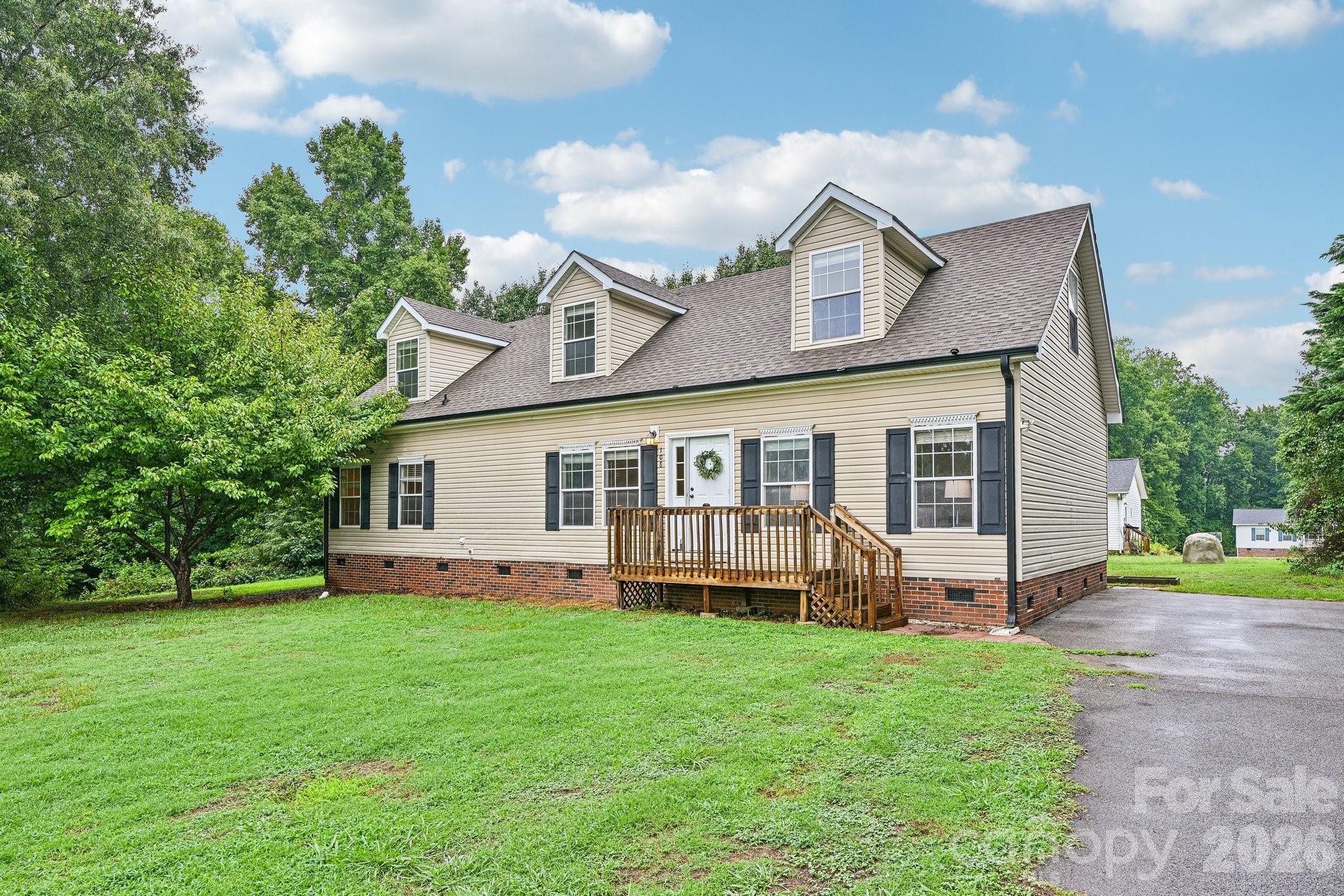 108 Grand Acres Lane — photo