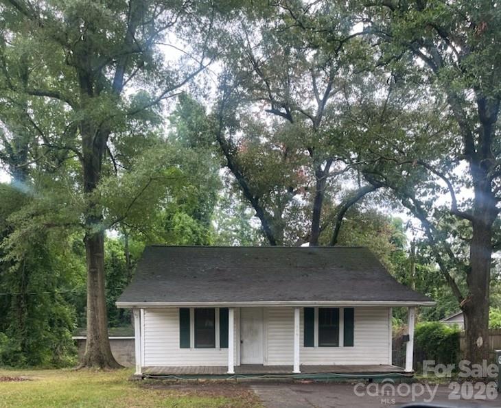 109 Carlton Drive — photo
