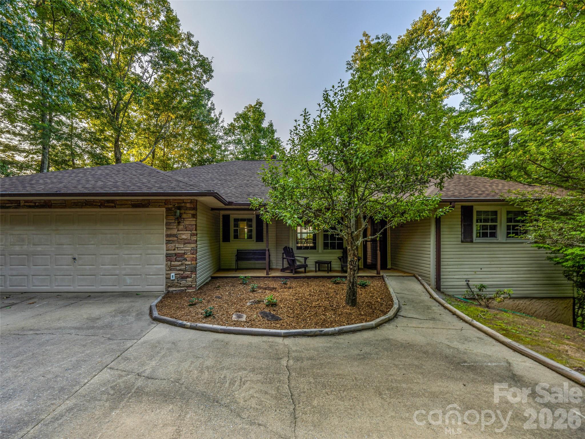 20 Adohi Court — photo