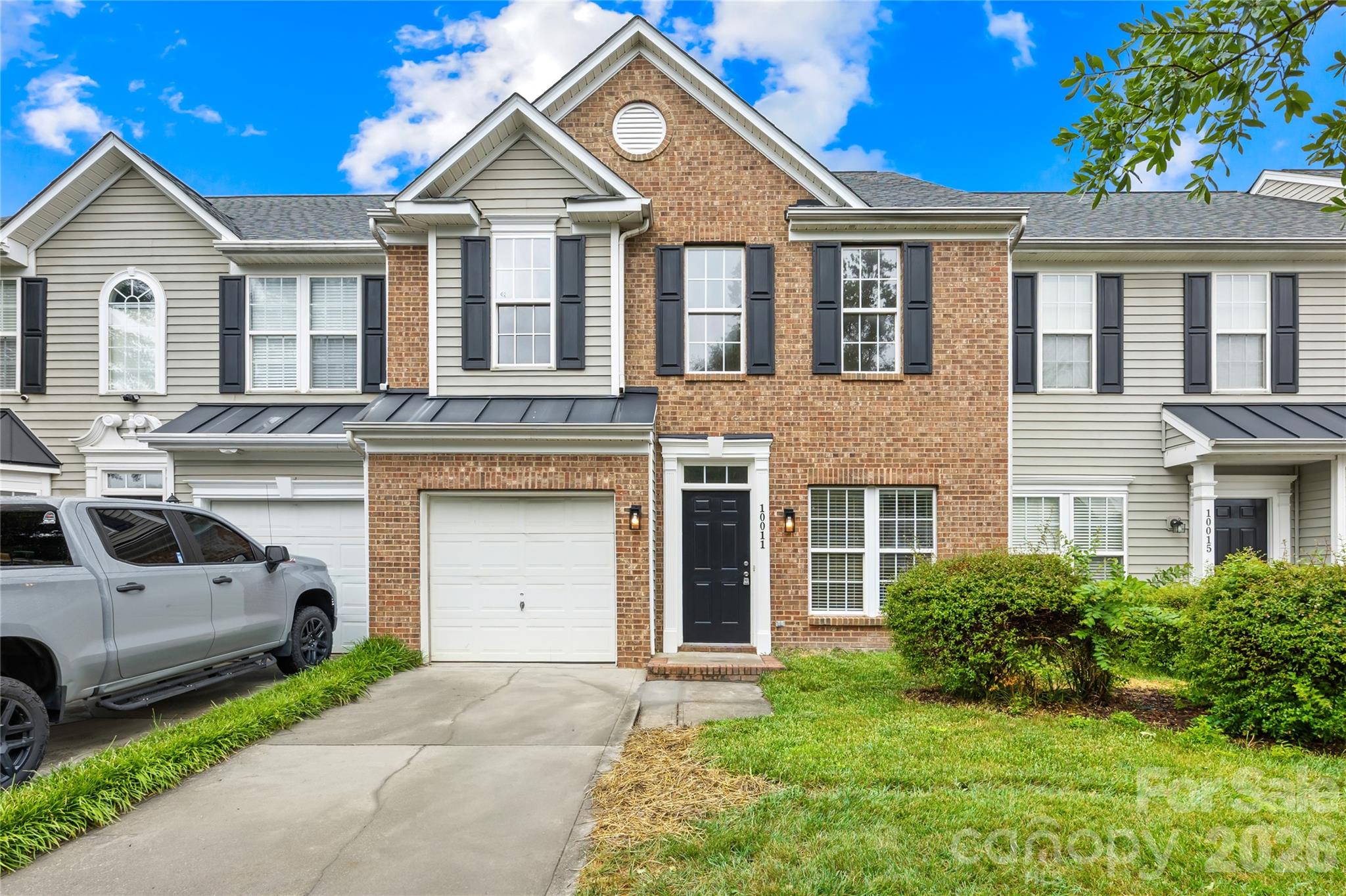 10011 Alexander Martin Avenue — photo