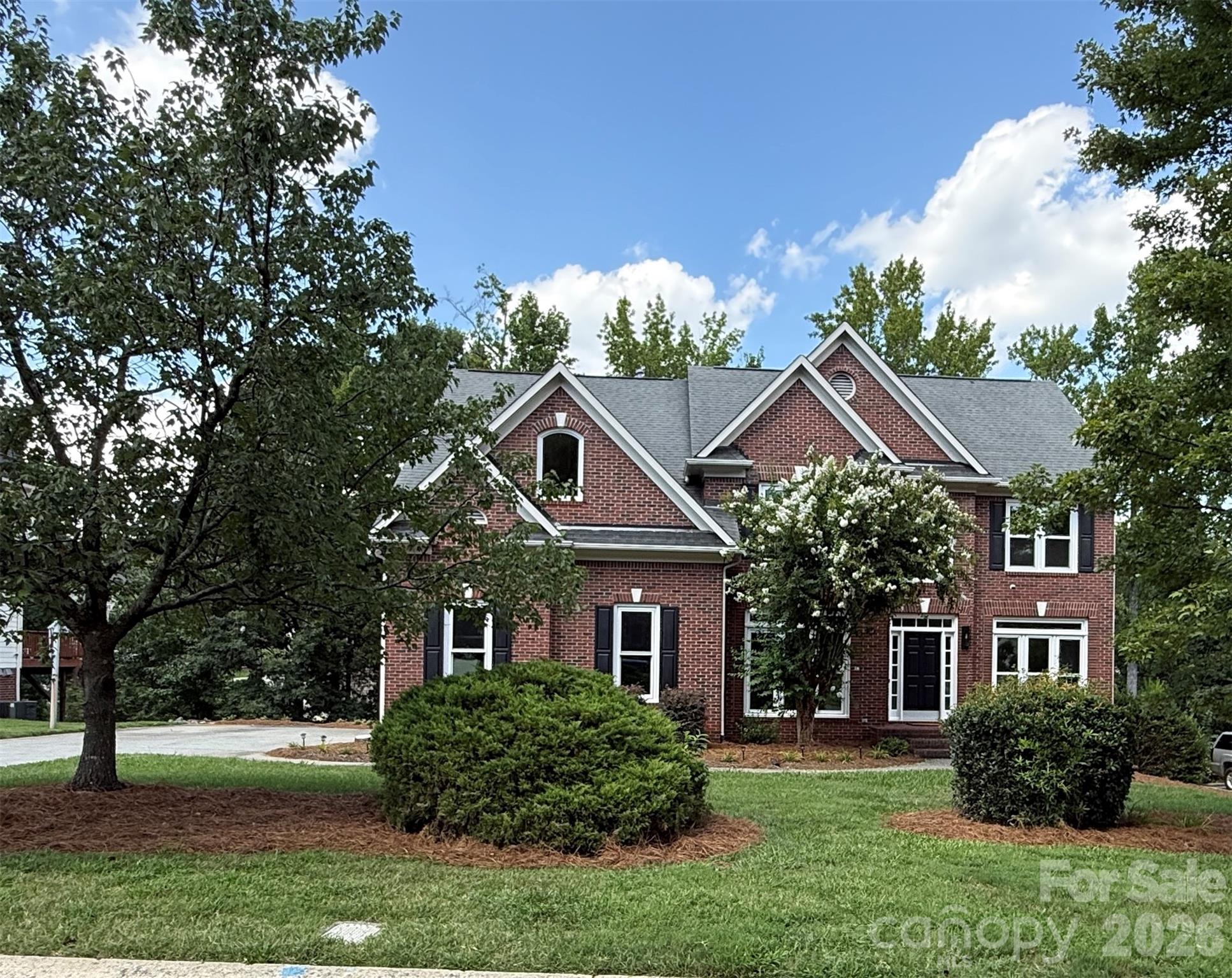 2421 Arden Gate Lane — photo