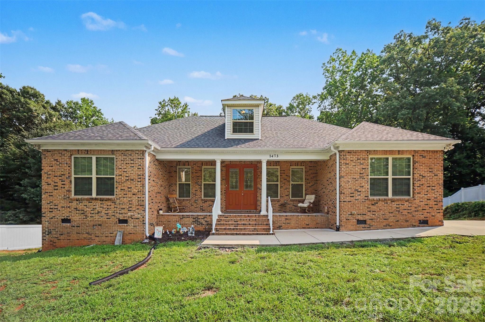 1473 Morningside Drive — photo