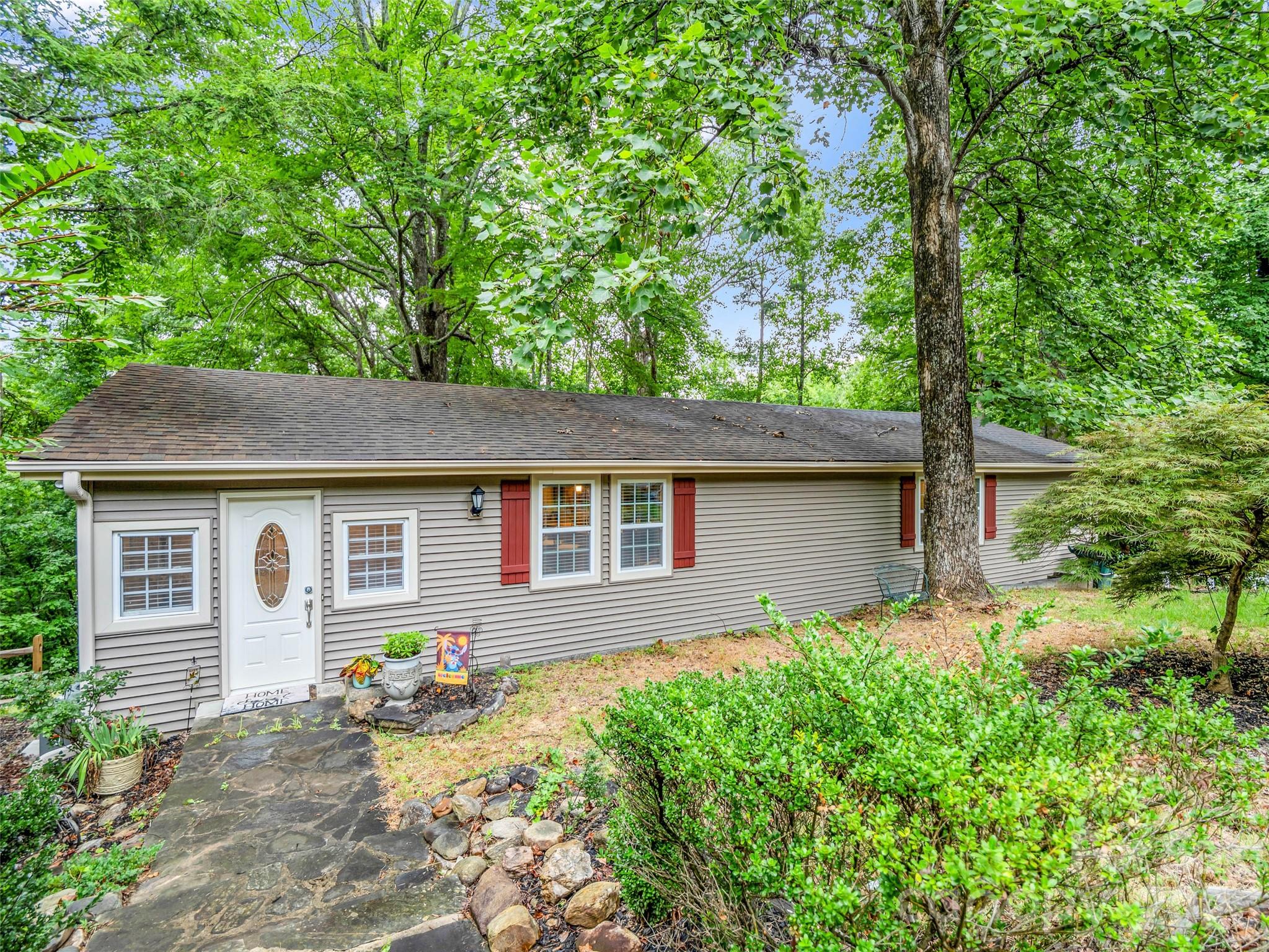 297 Chimney Cliffs Drive — photo