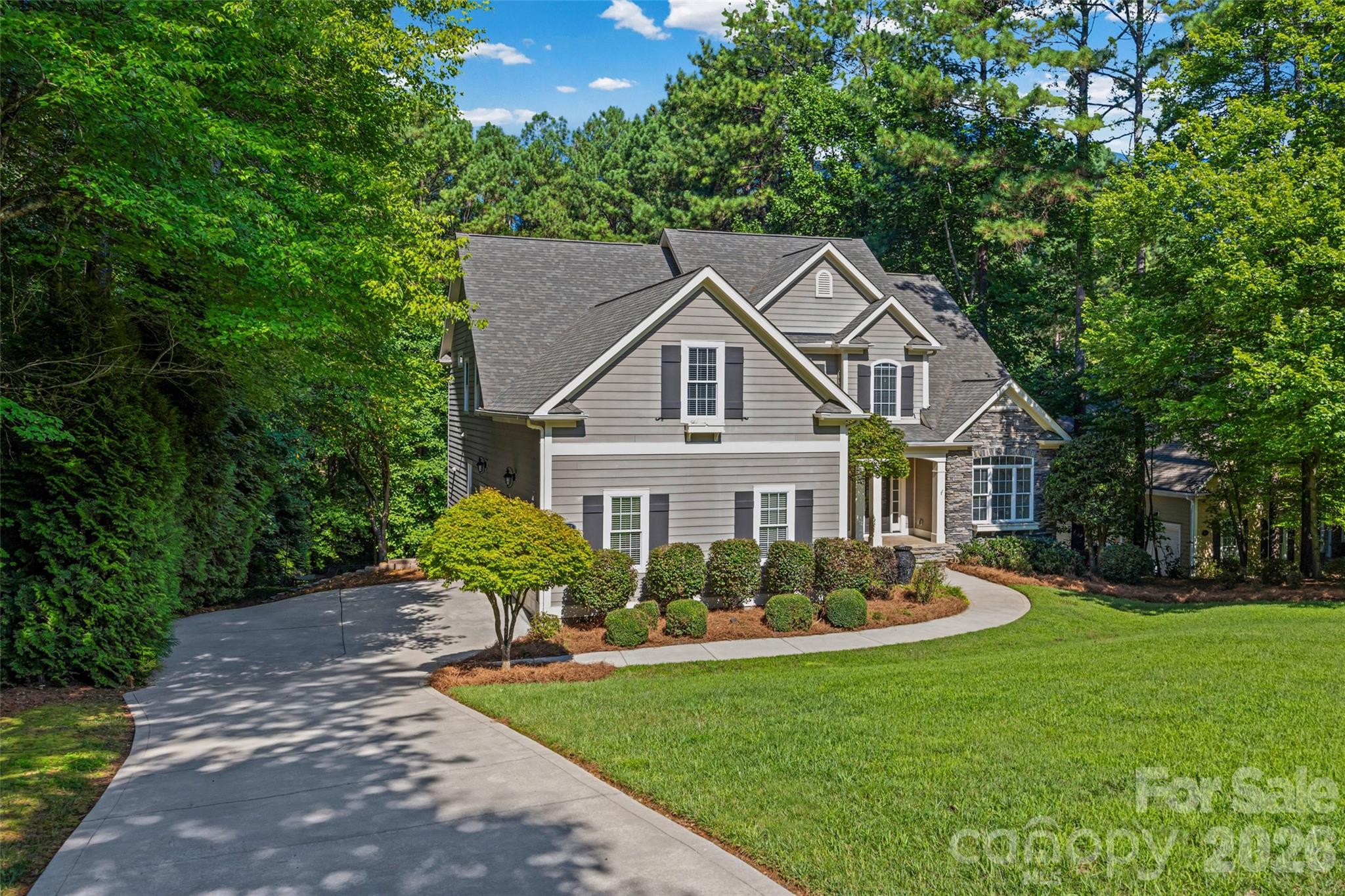 2455 Talbot Court — photo