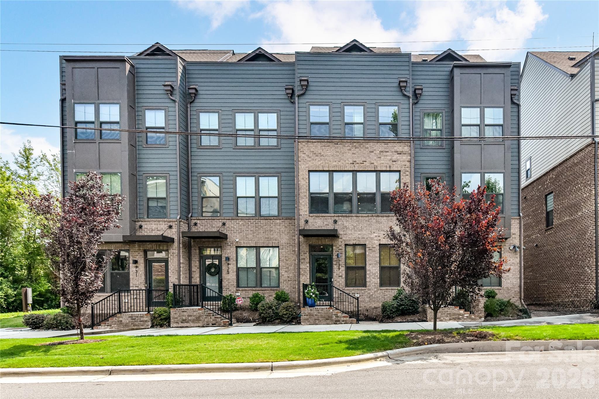 739 Anderson Street — photo