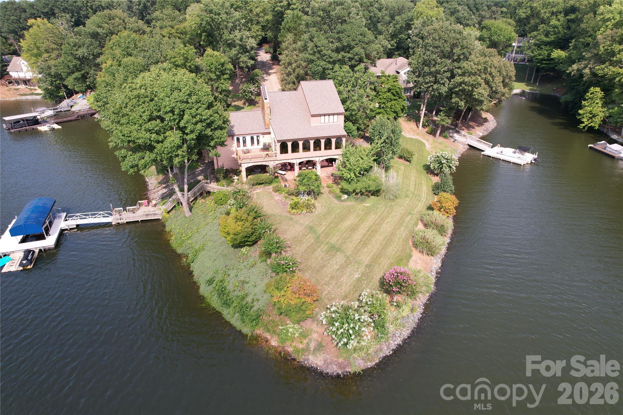 248 Periwinkle Lane — photo
