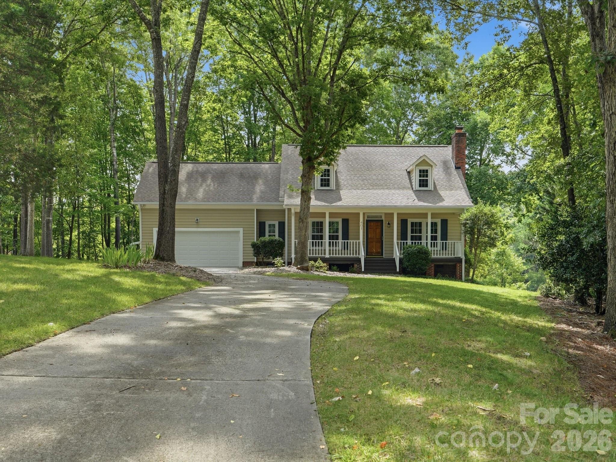 401 Brenwyck Court — photo