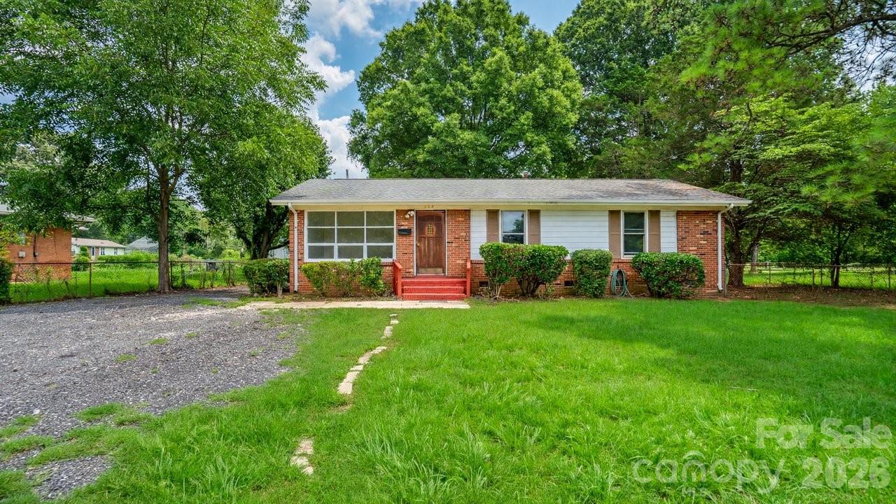 634 Kentbrook Drive — photo