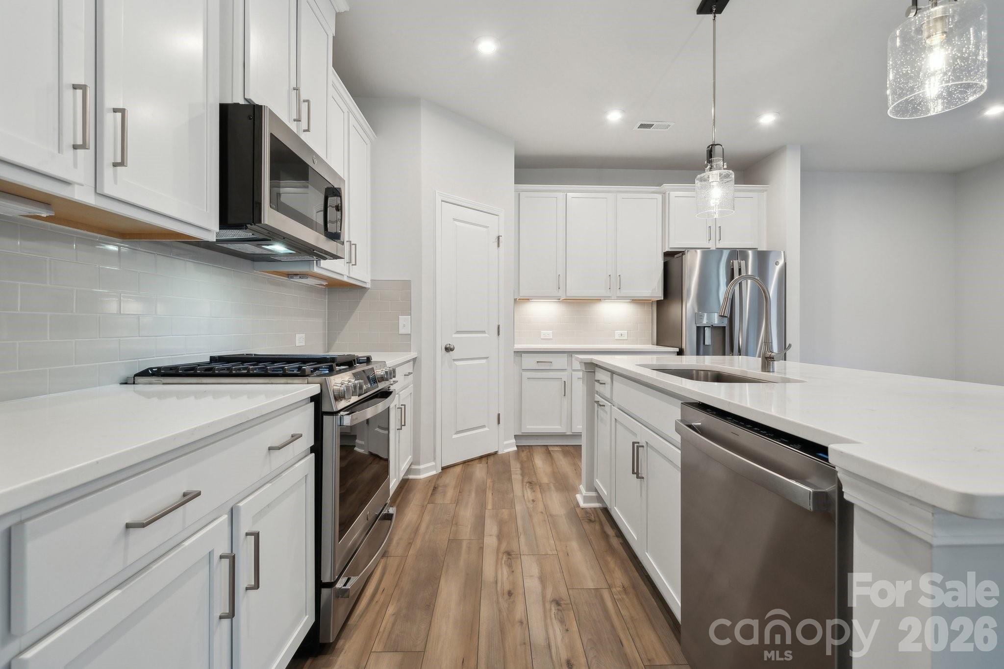 3021 Shaver Ridge Lane — photo