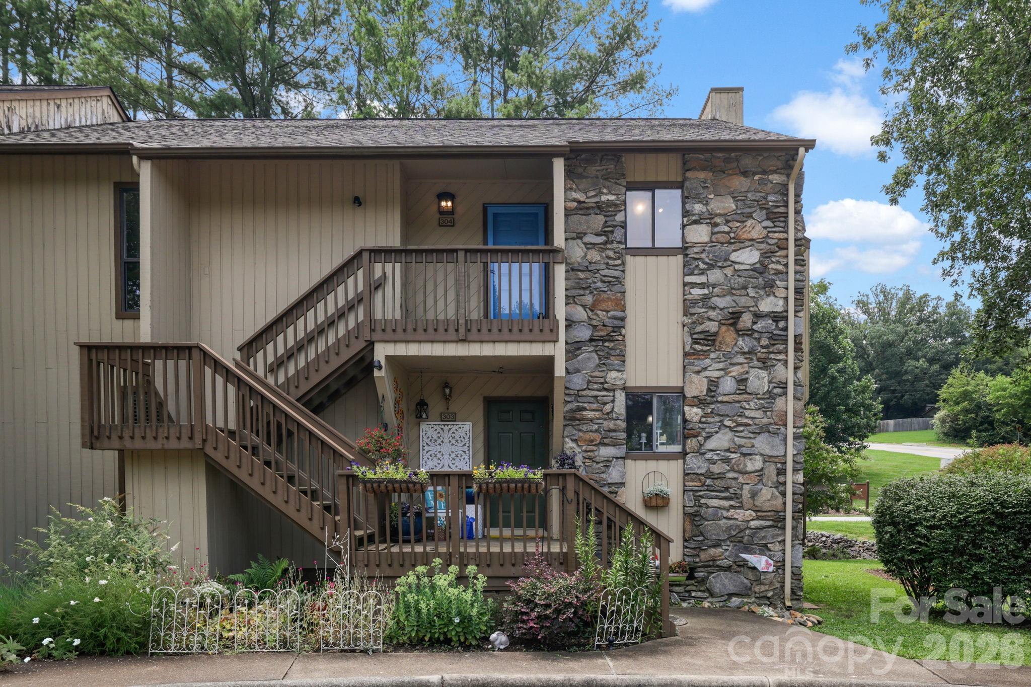 304 Birch Forest Lane — photo