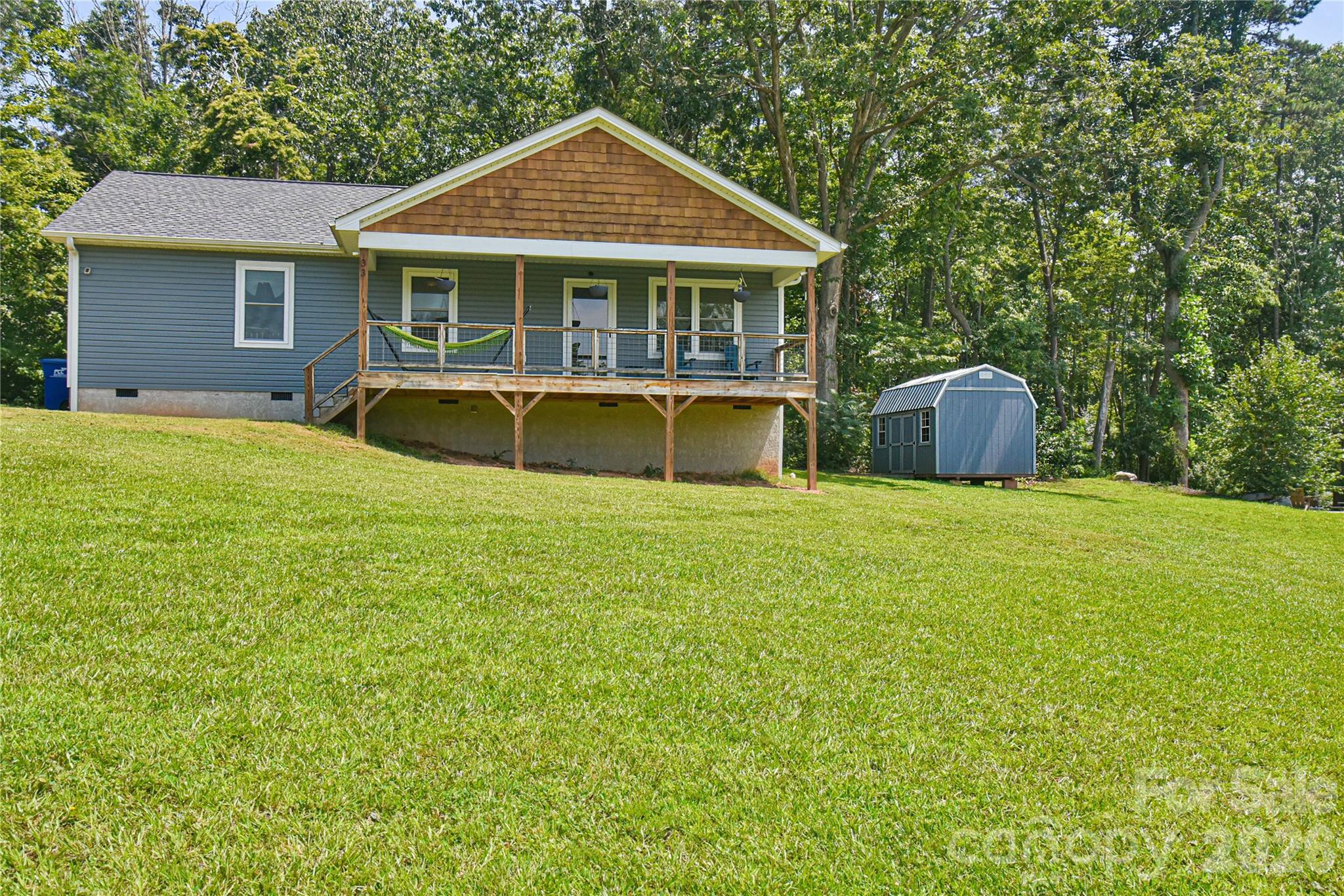 33 Ben Lippen Road — photo