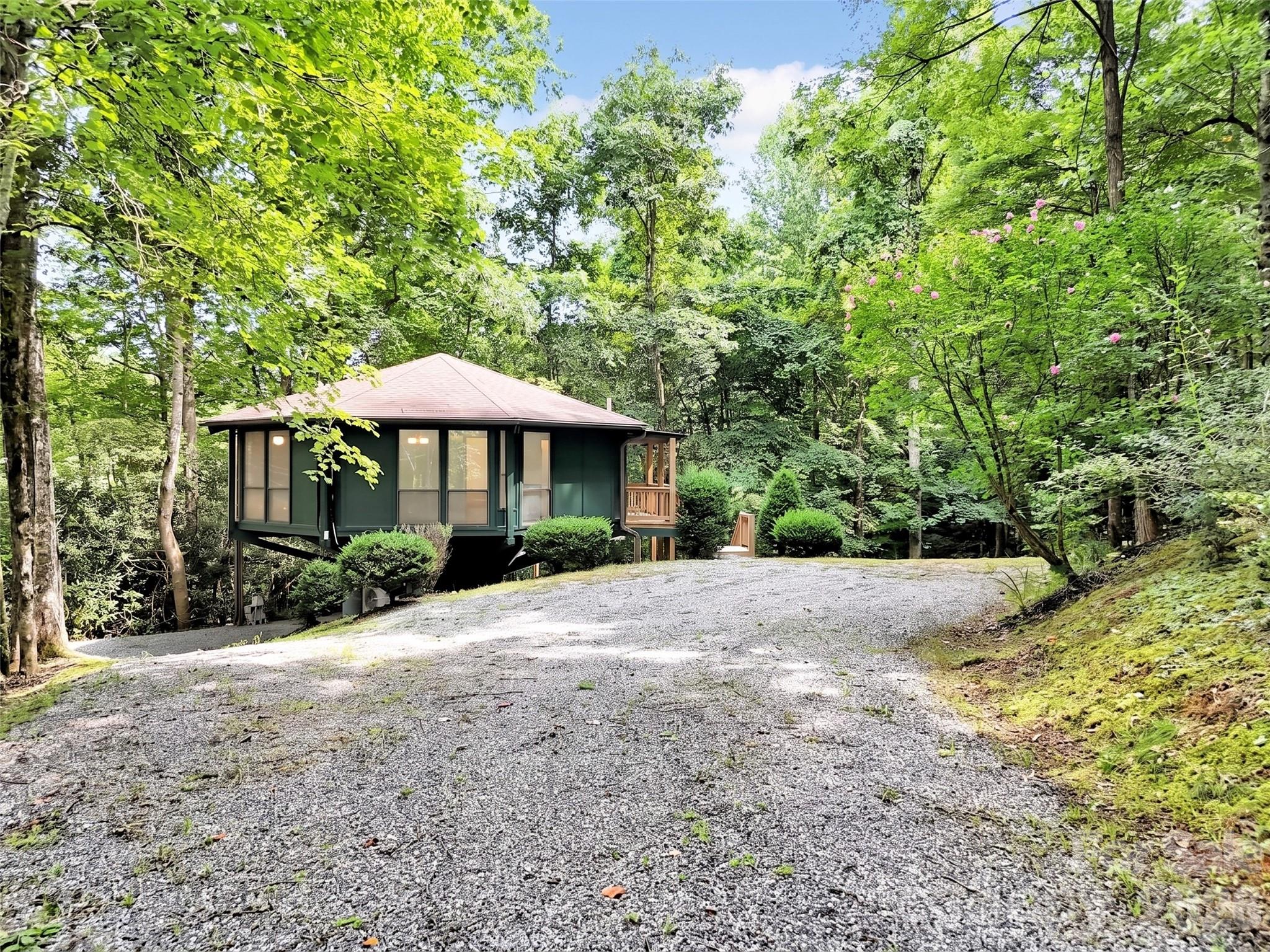 477 Mountain Forest Estate — photo
