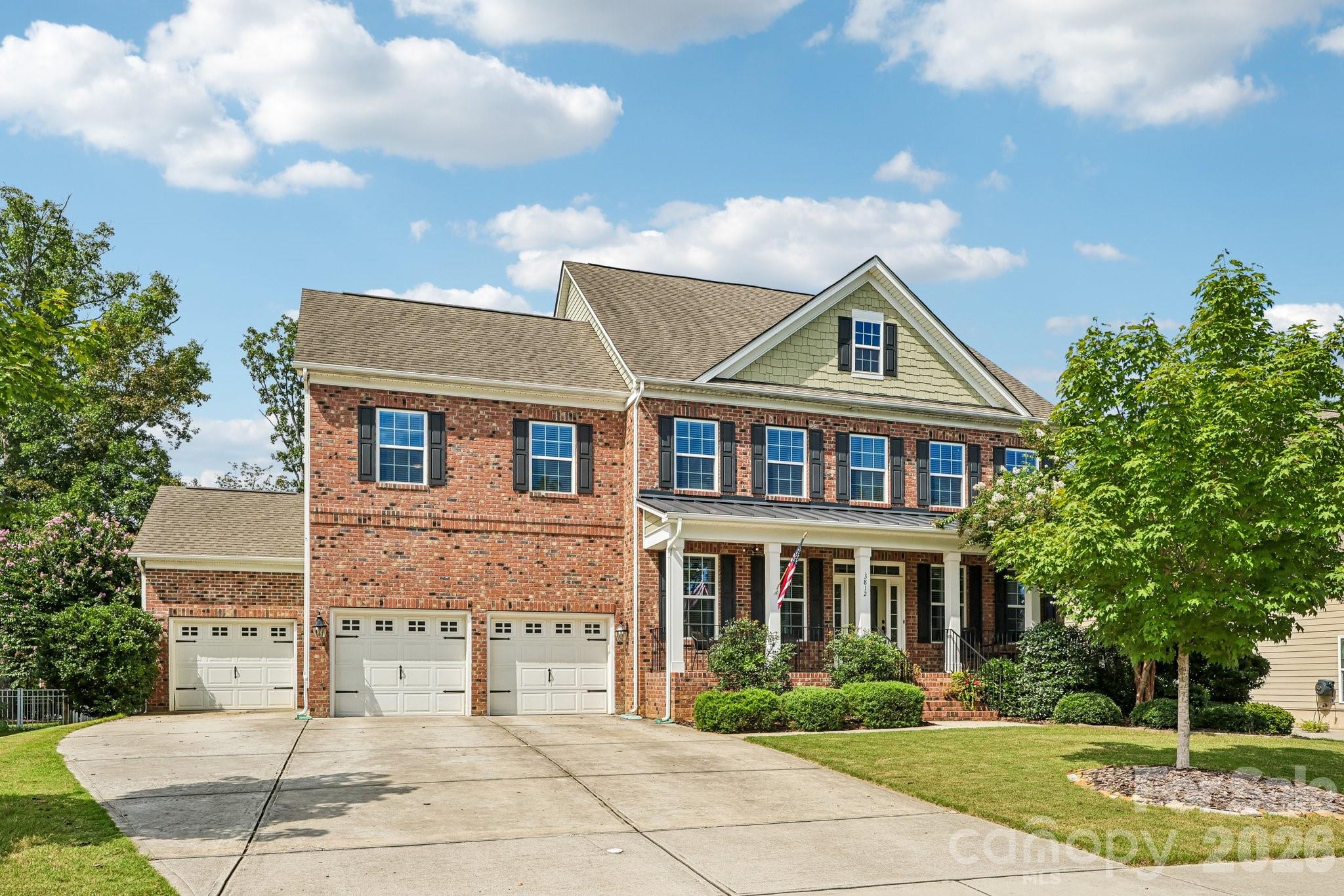 3812 Litchfield Drive — photo
