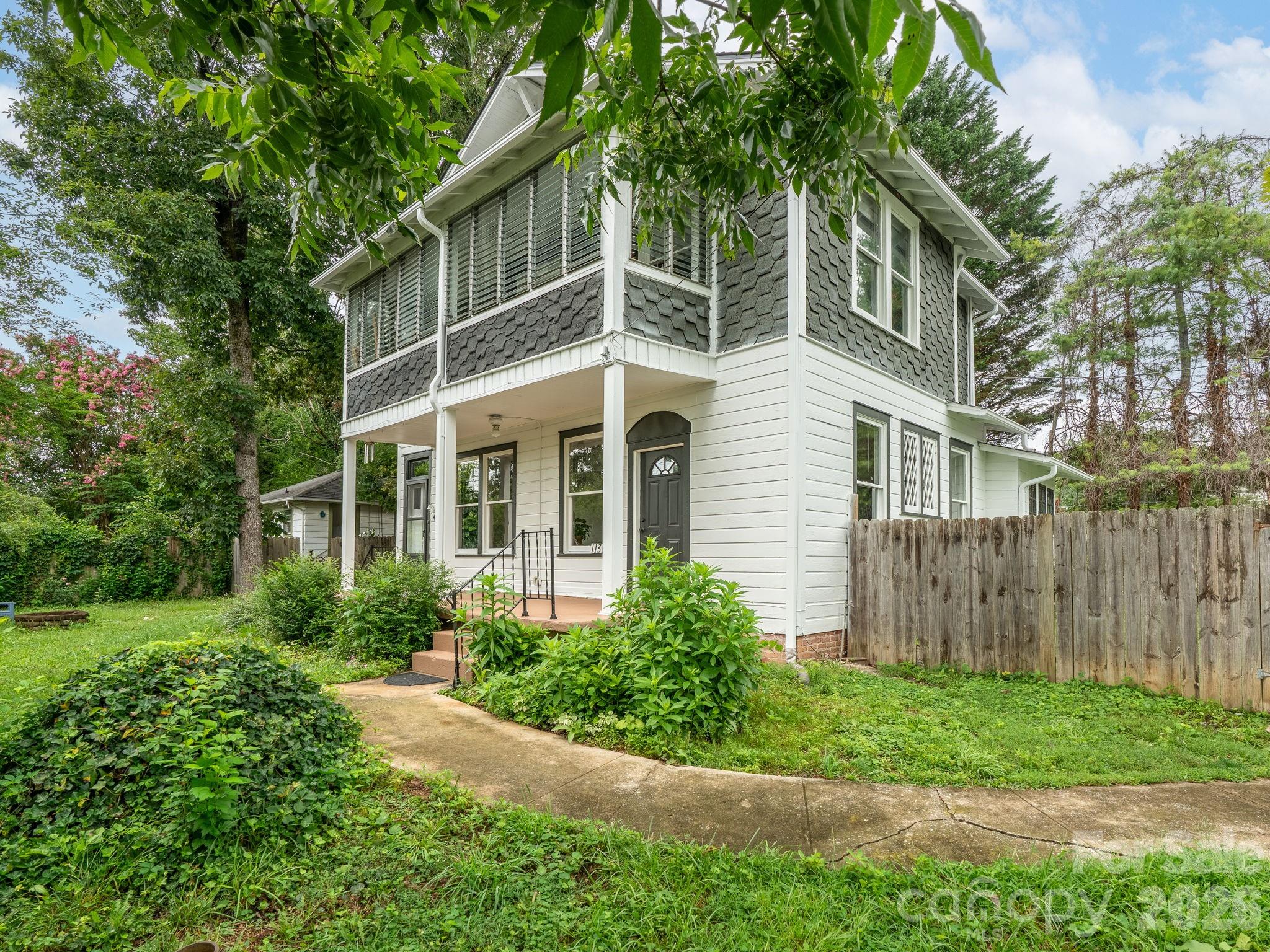 111-113 Stewart Street — photo