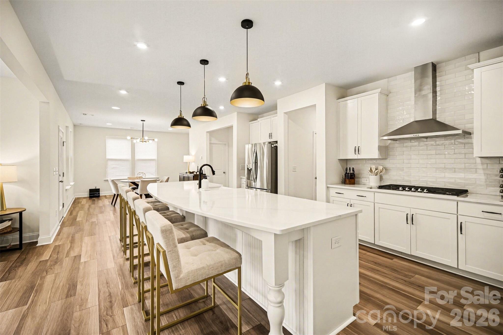 6043 Jepson Court — photo