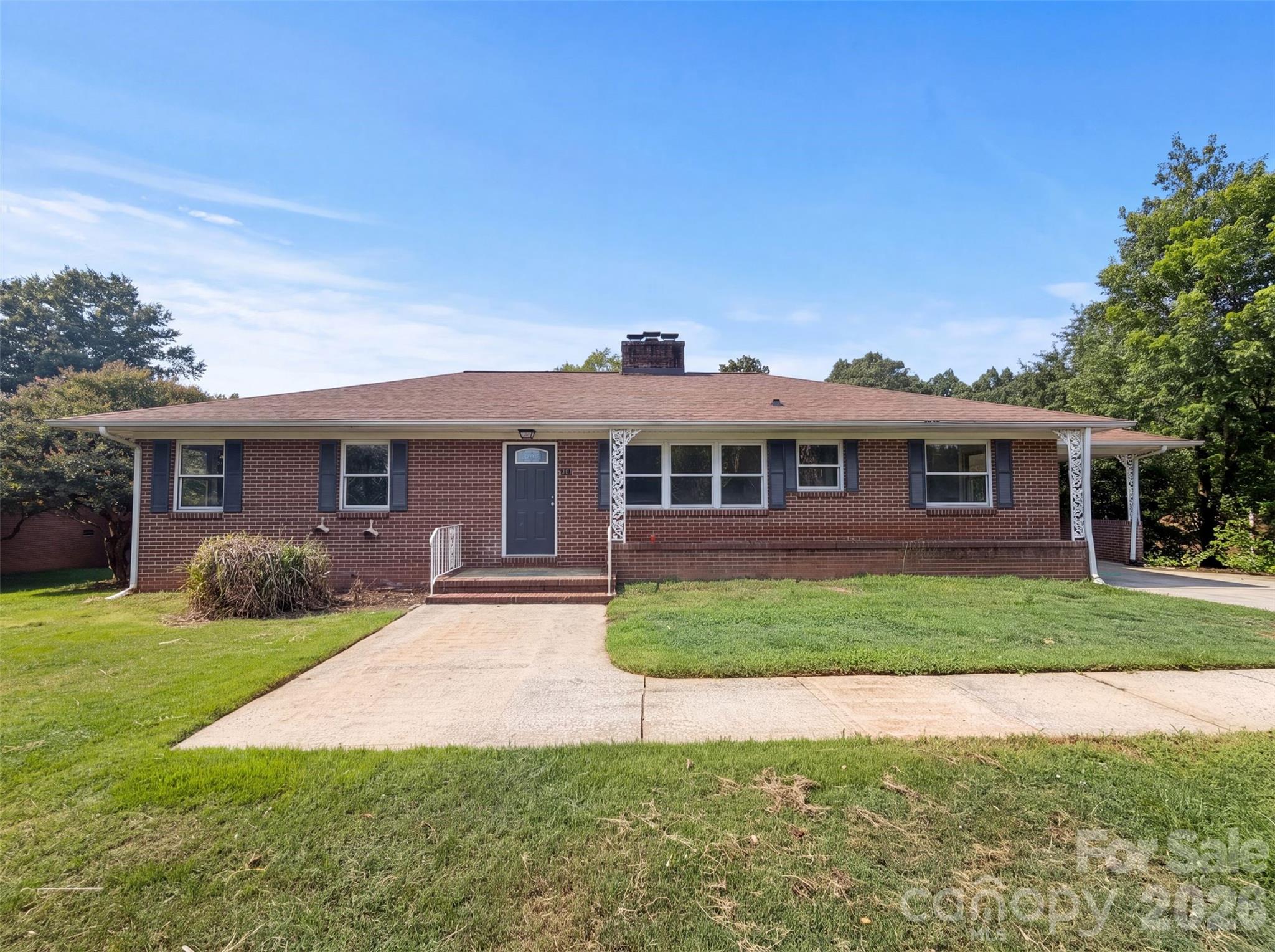 411 Roy Eaker Road — photo