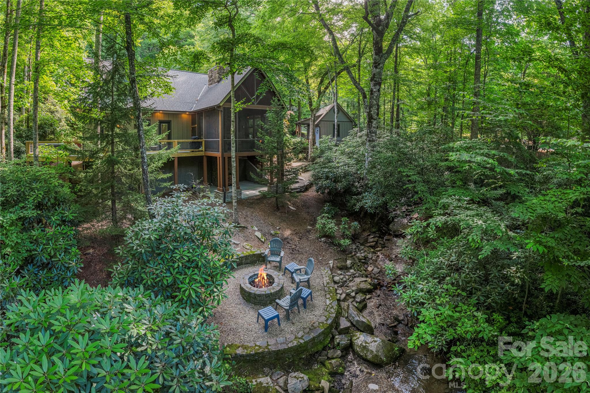 35 Flint Ridge Road — photo