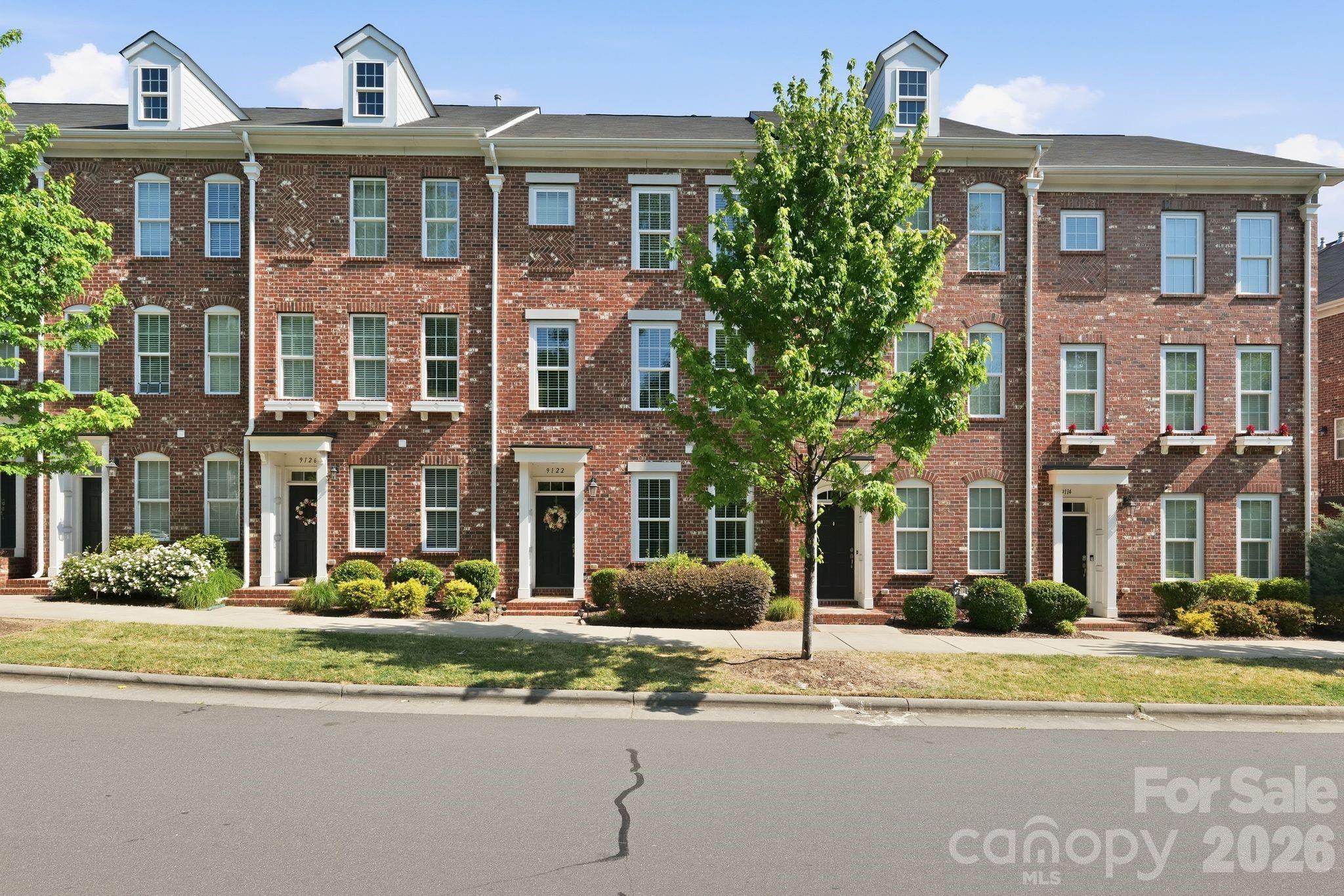 9122 Oban Passage Drive — photo