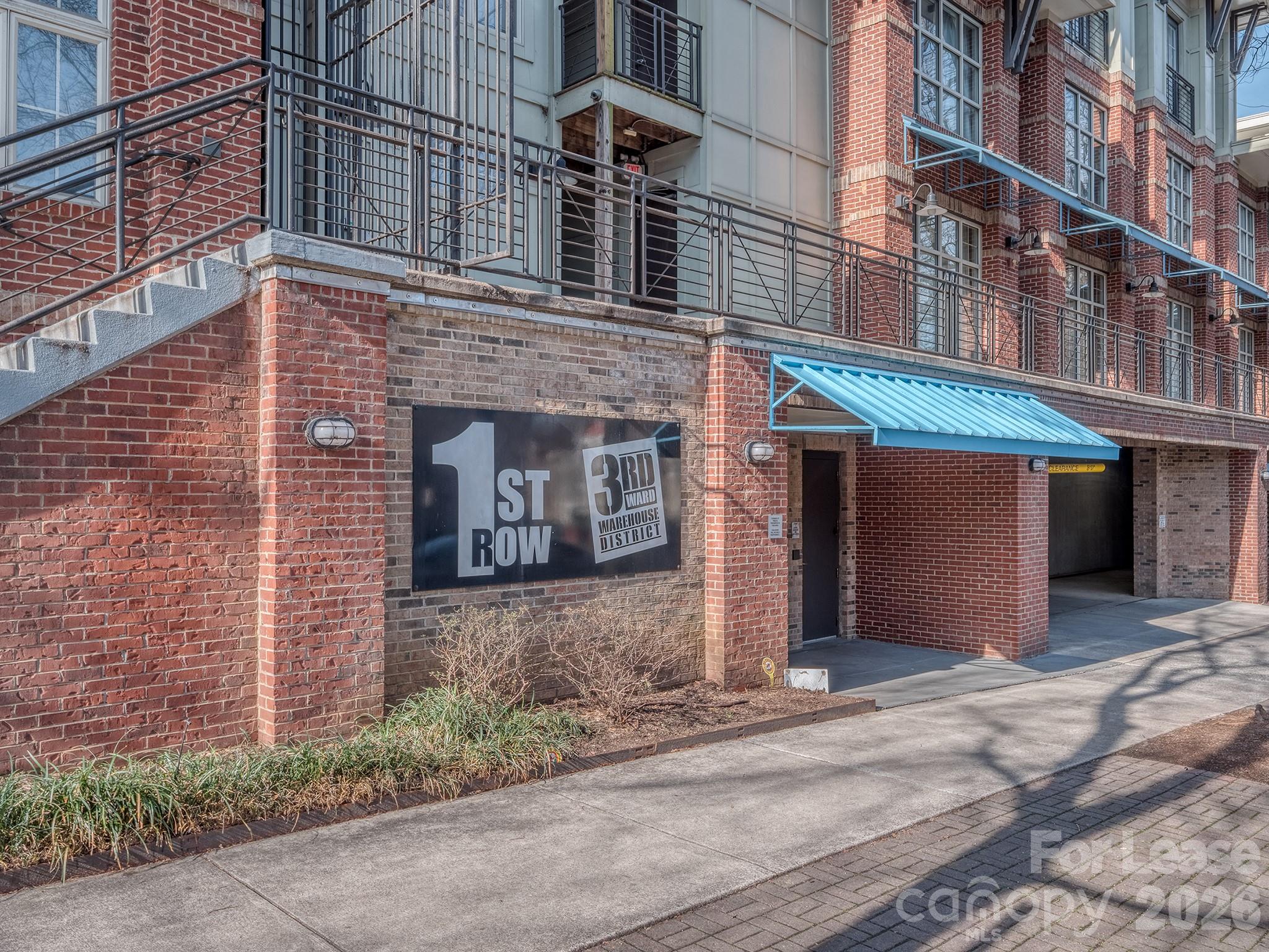 1101 W 1st Street 211 — photo