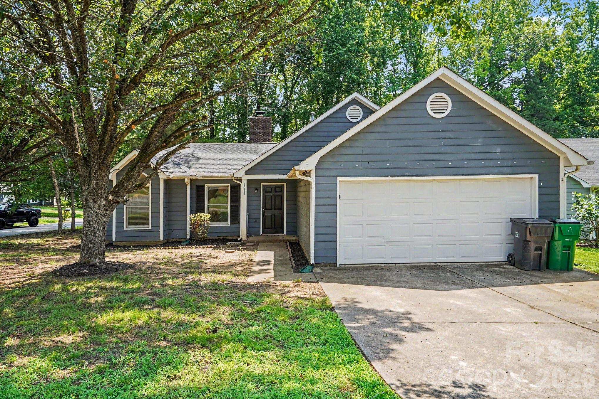 11616 Bowsby Court — photo