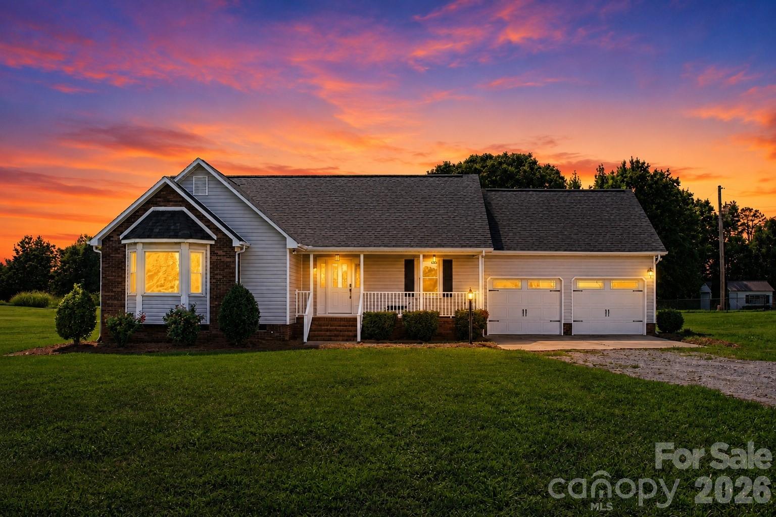 8379 Harvell Road — photo