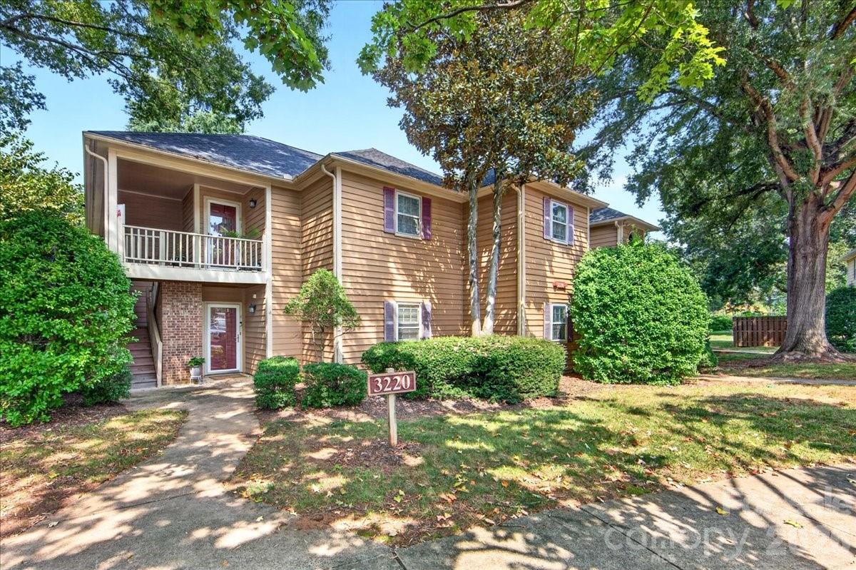 3220 Selwyn Farms Lane 5 — photo