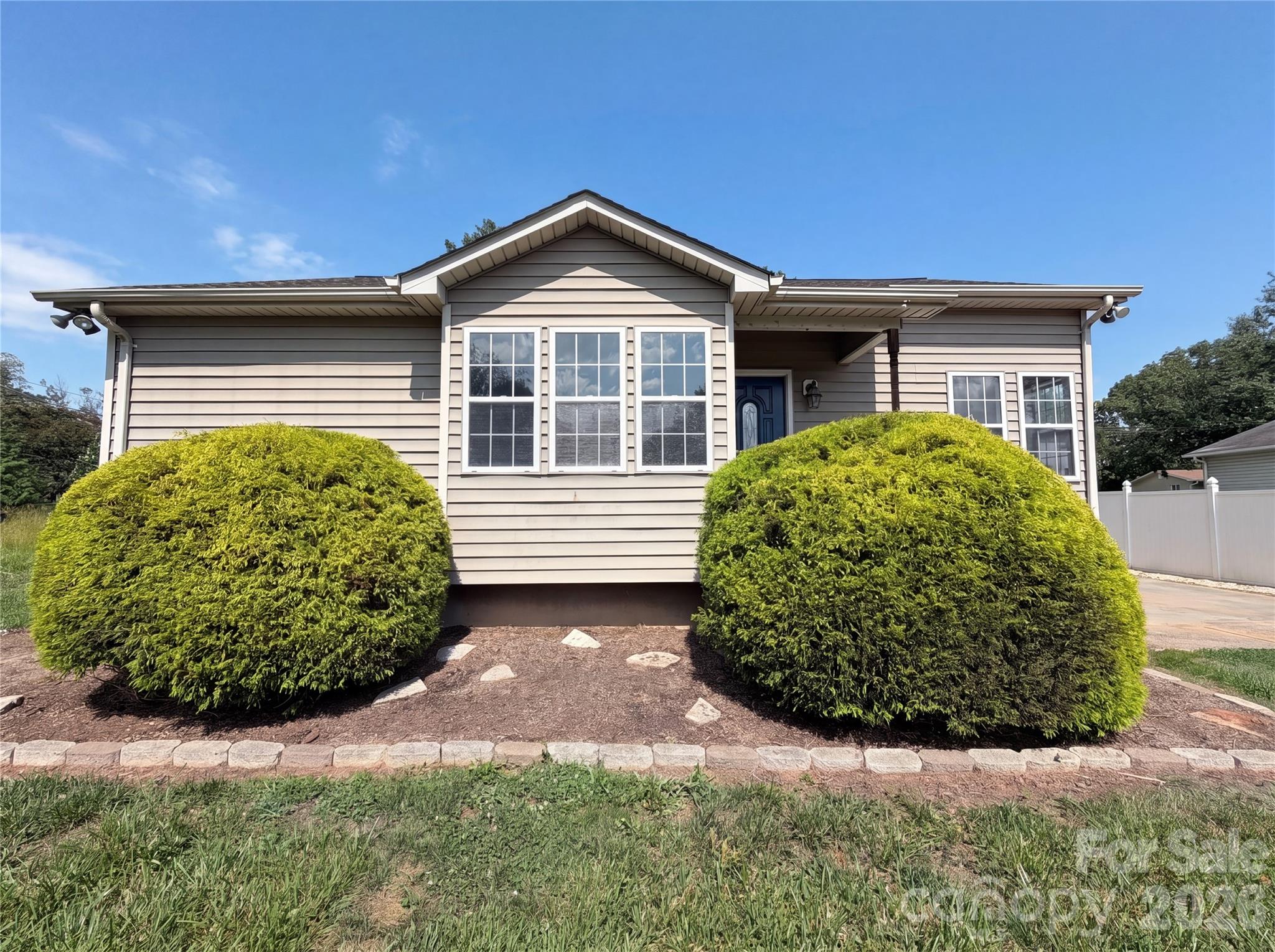 121 Driftwood Drive — photo