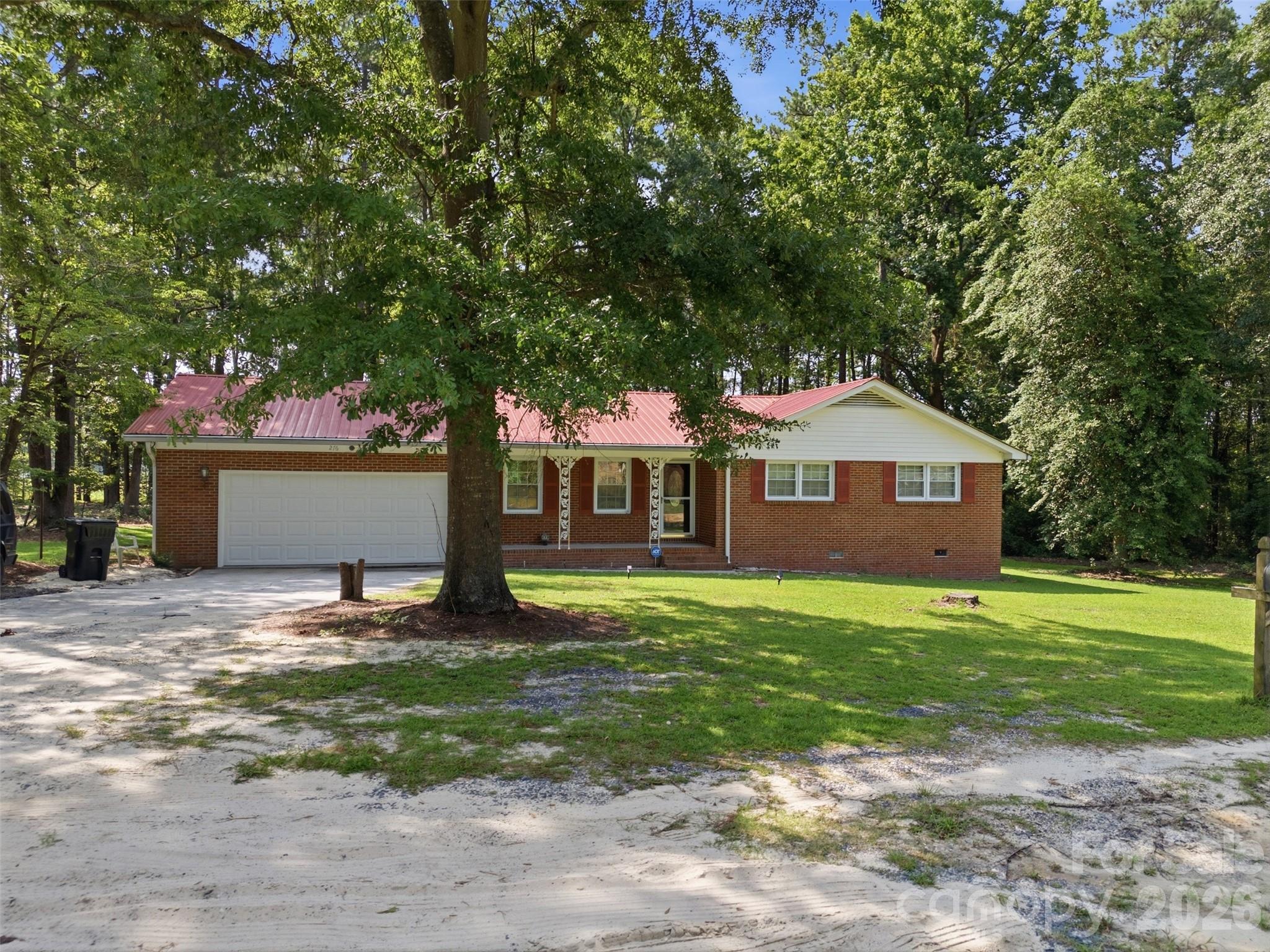 276 Dixie Trail — photo