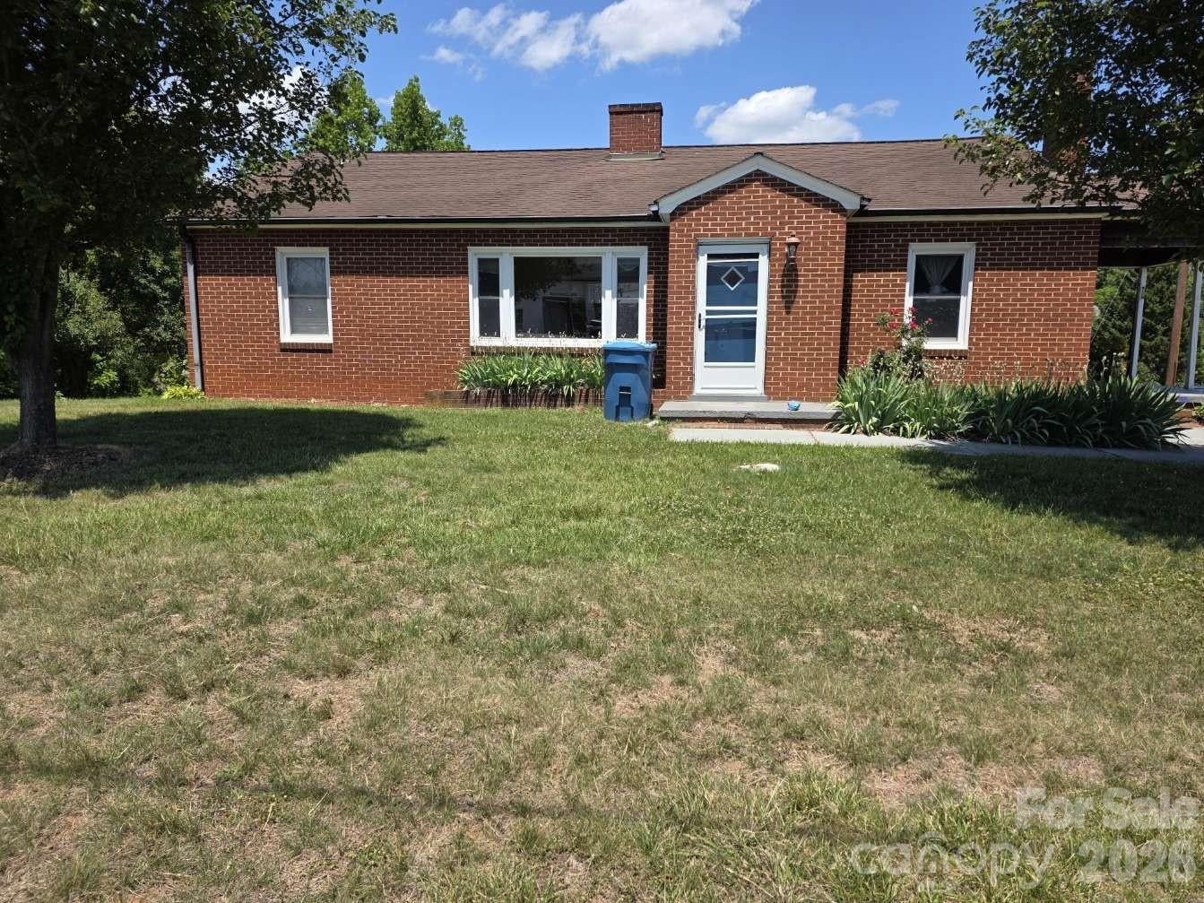 744 Pleasant Hill Road — photo
