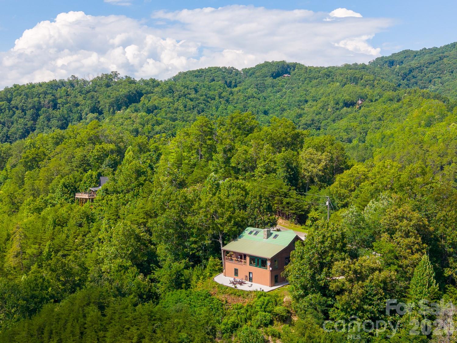 Home in Bryson City, NC 28713 — photo 2