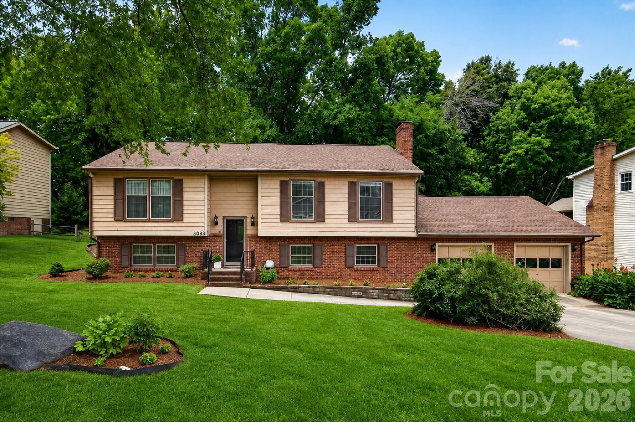5000 Cedar Forest Drive — photo