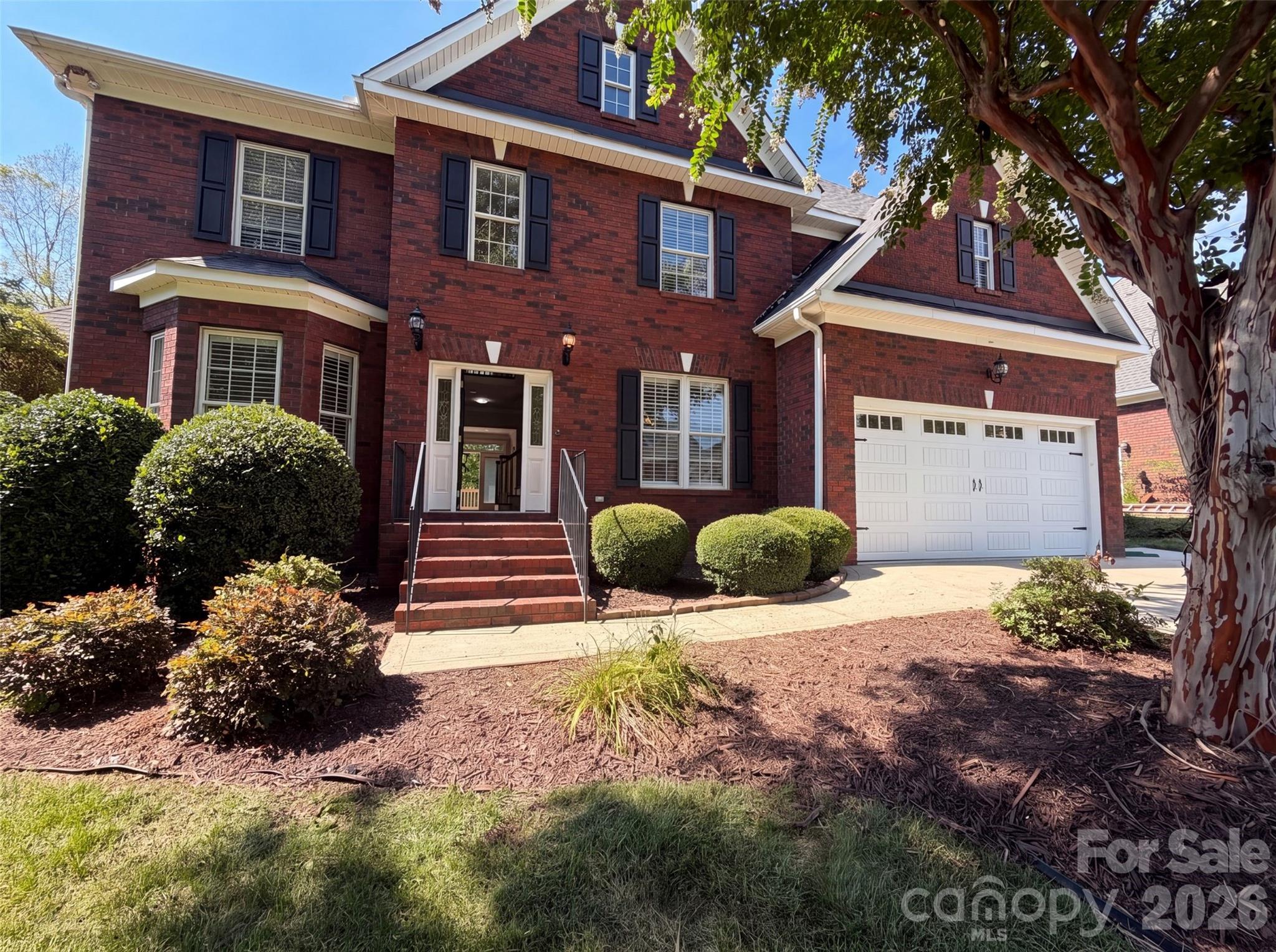 114 Stirling Heights Lane — photo