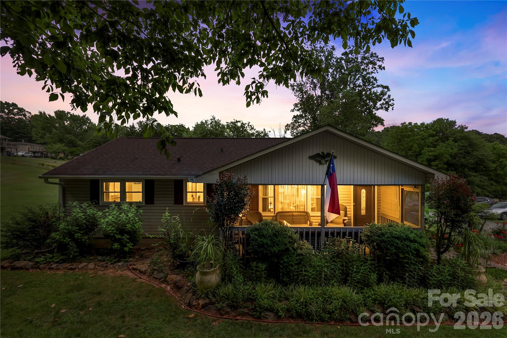 611 Pole Creasman Road — photo