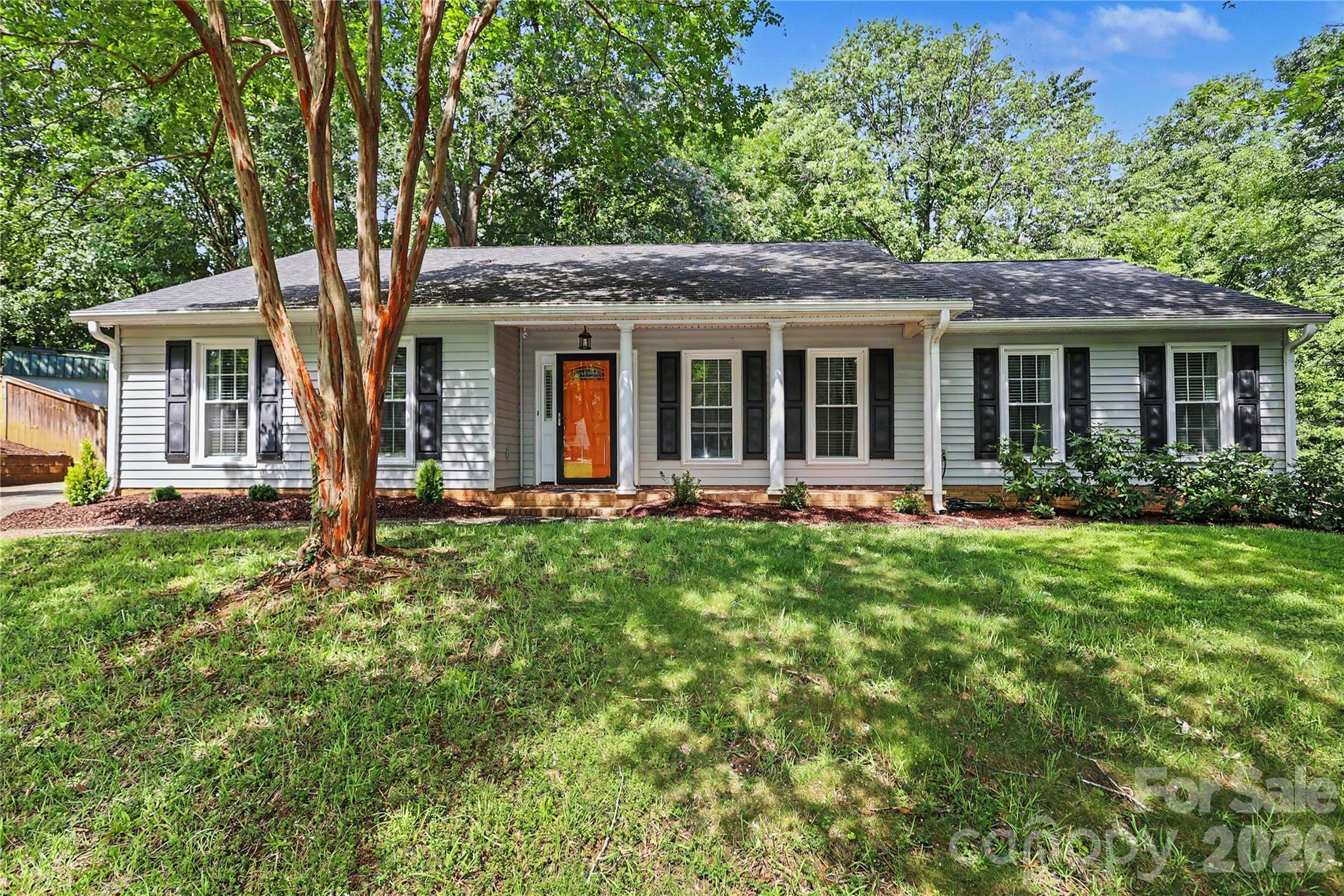 2701 Creekbed Lane — photo