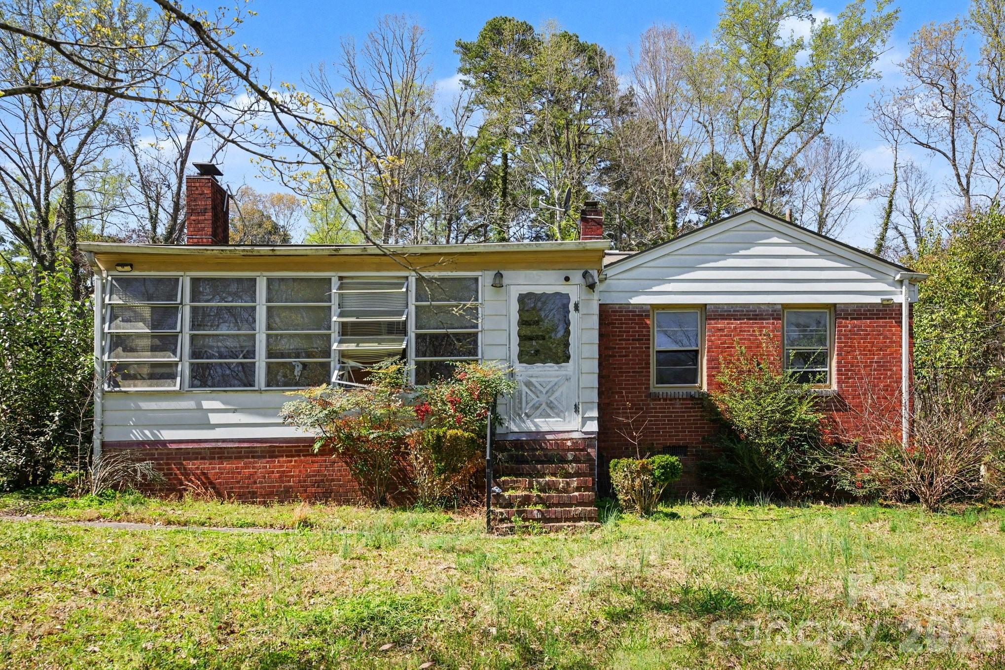 105 Shelton Circle — photo