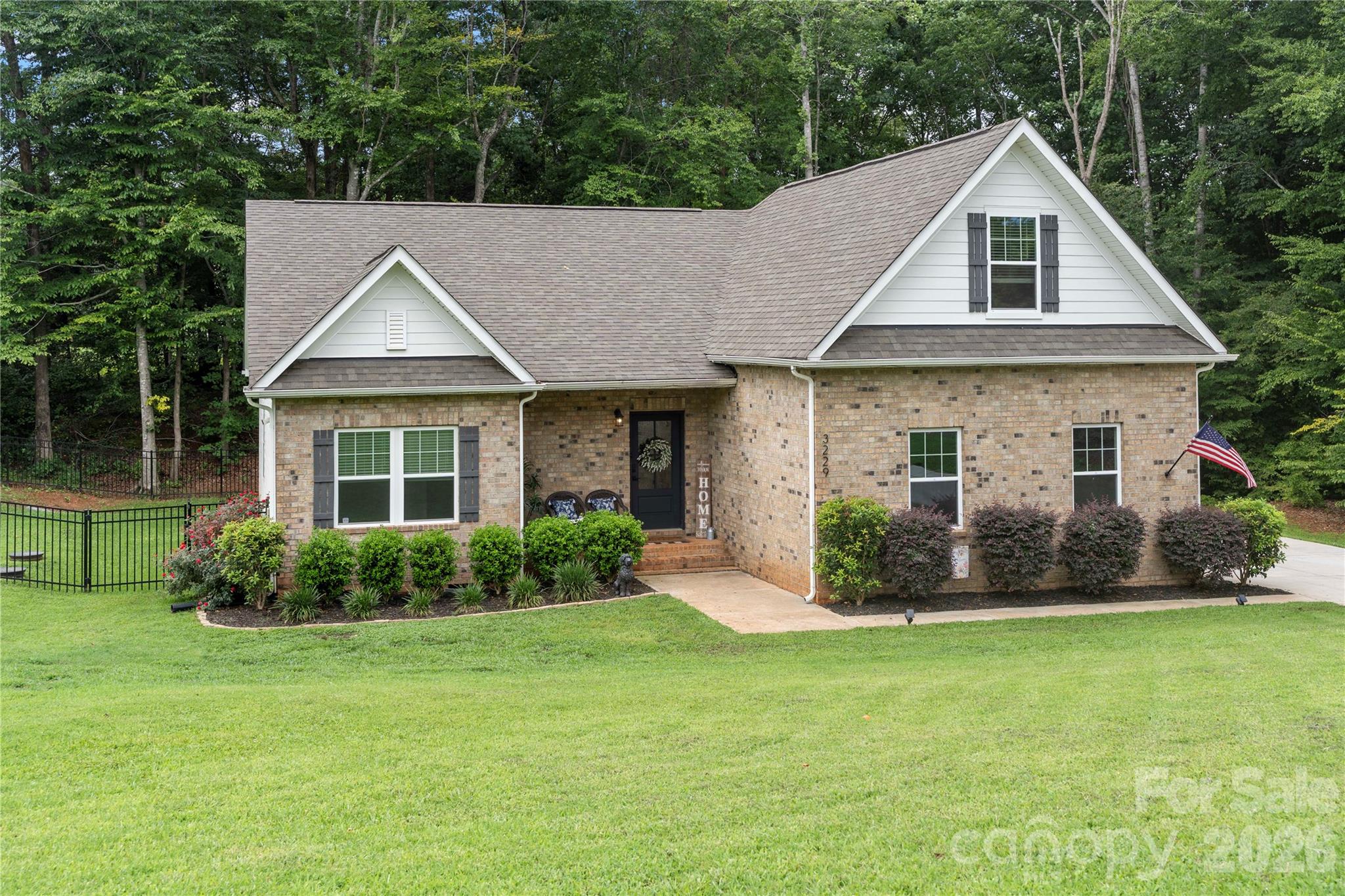 3229 Creek Bend Court — photo