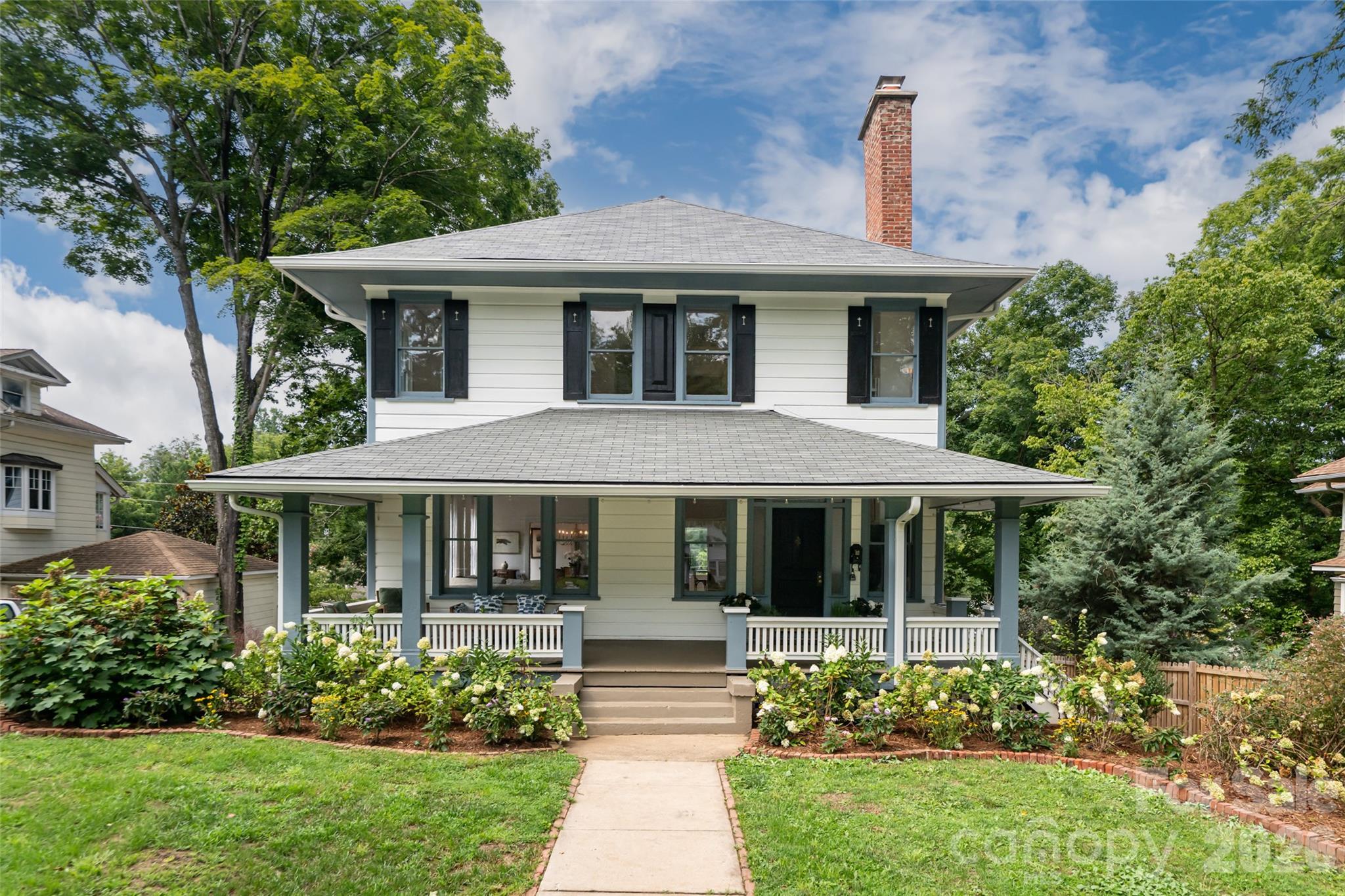 142 Edwin Place — photo