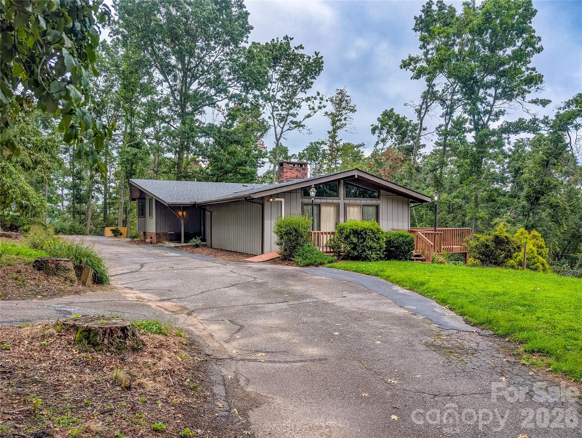 520 Washburn Road — photo