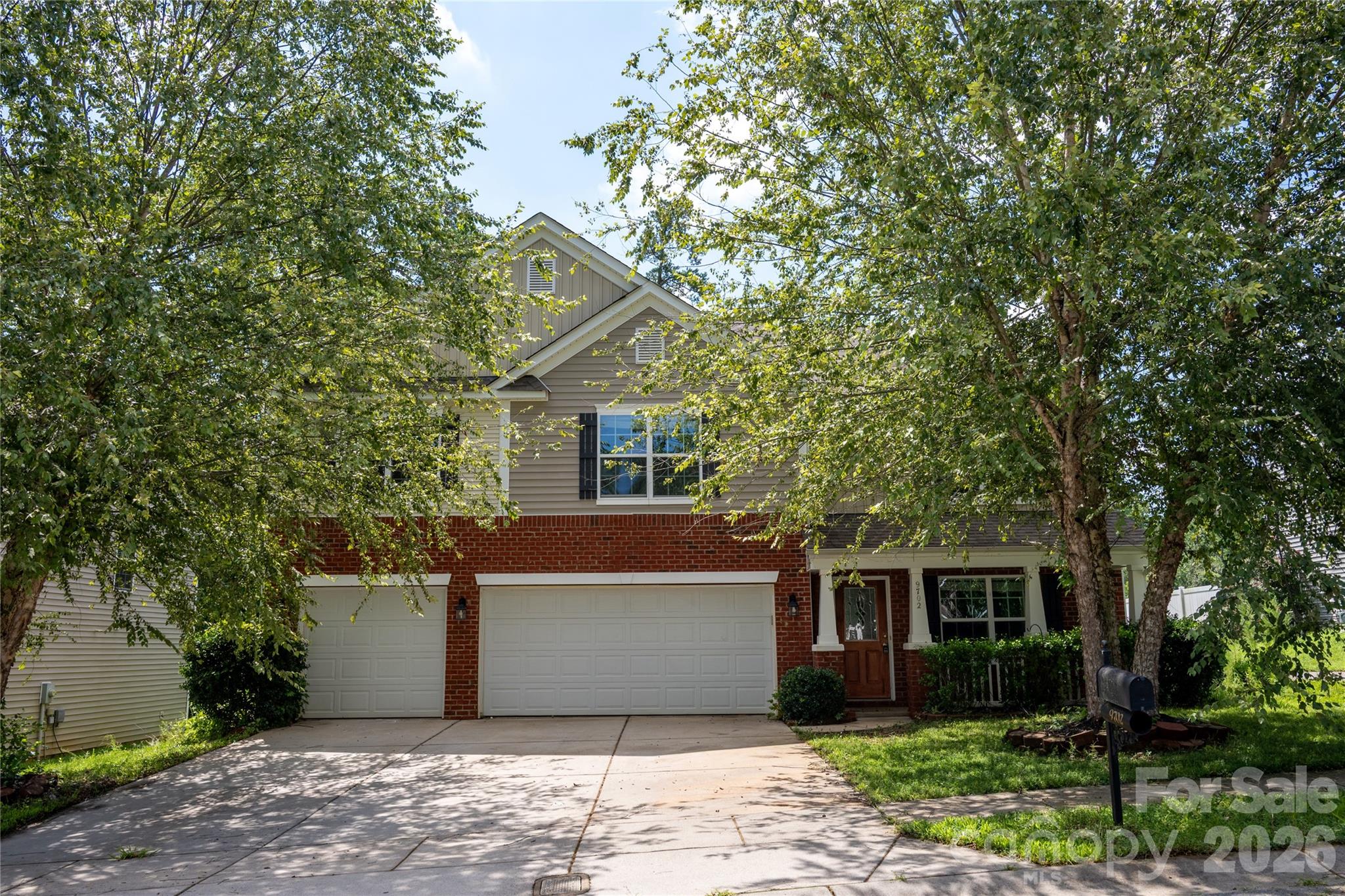 9702 Pond Vista Court — photo