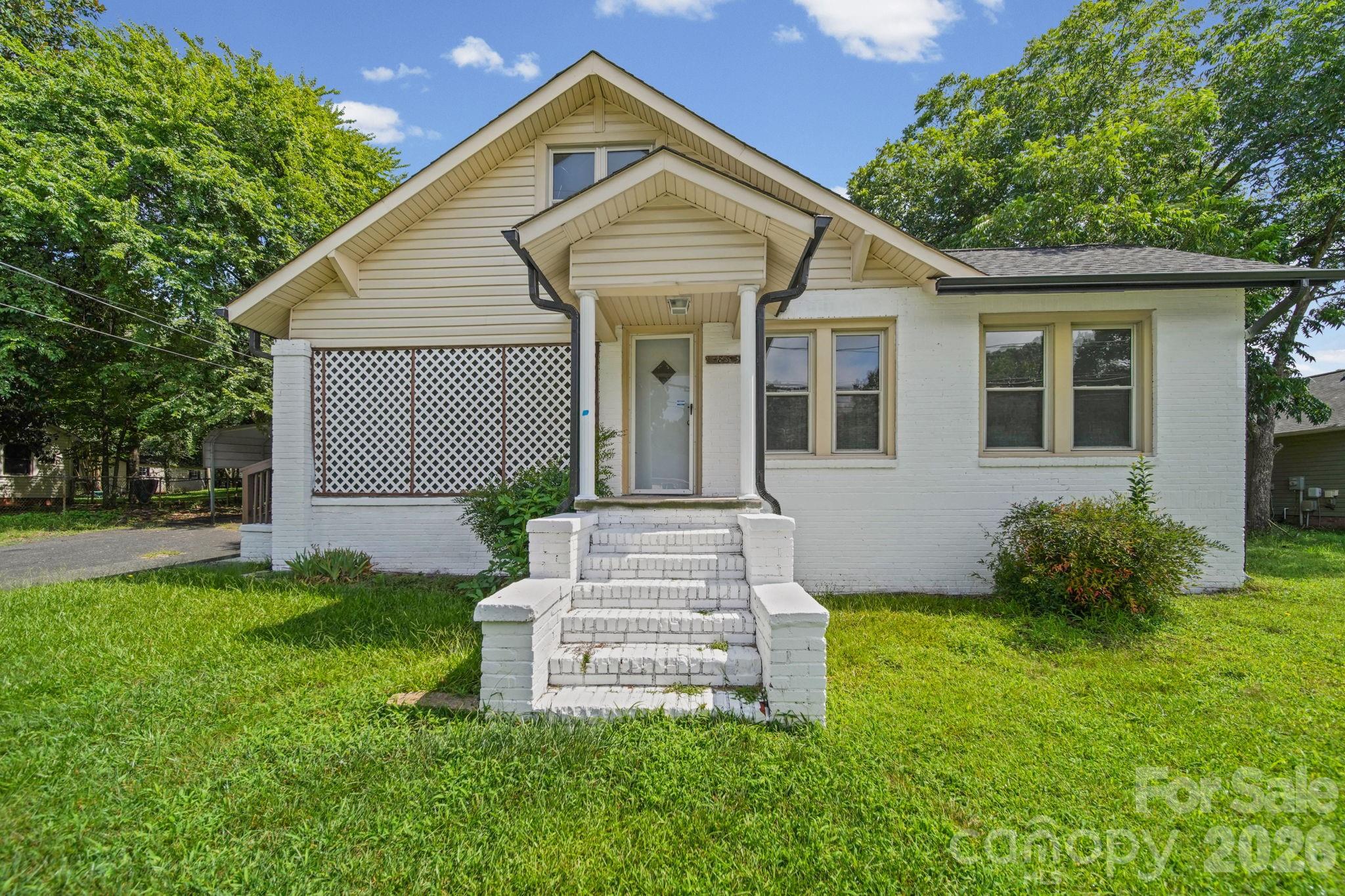 834 Murphy Street — photo