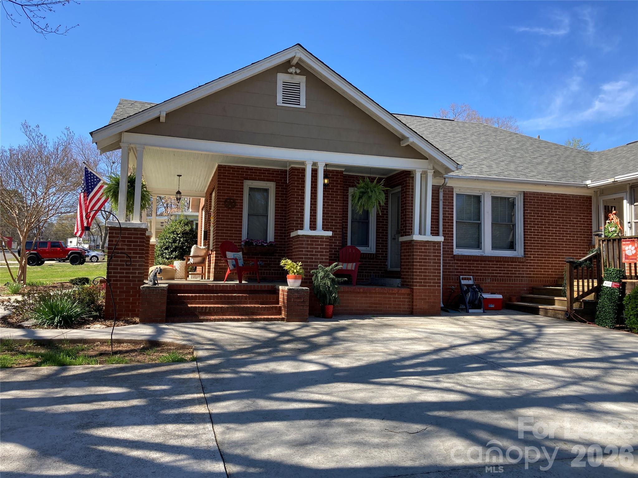 213 Auten Circle — photo