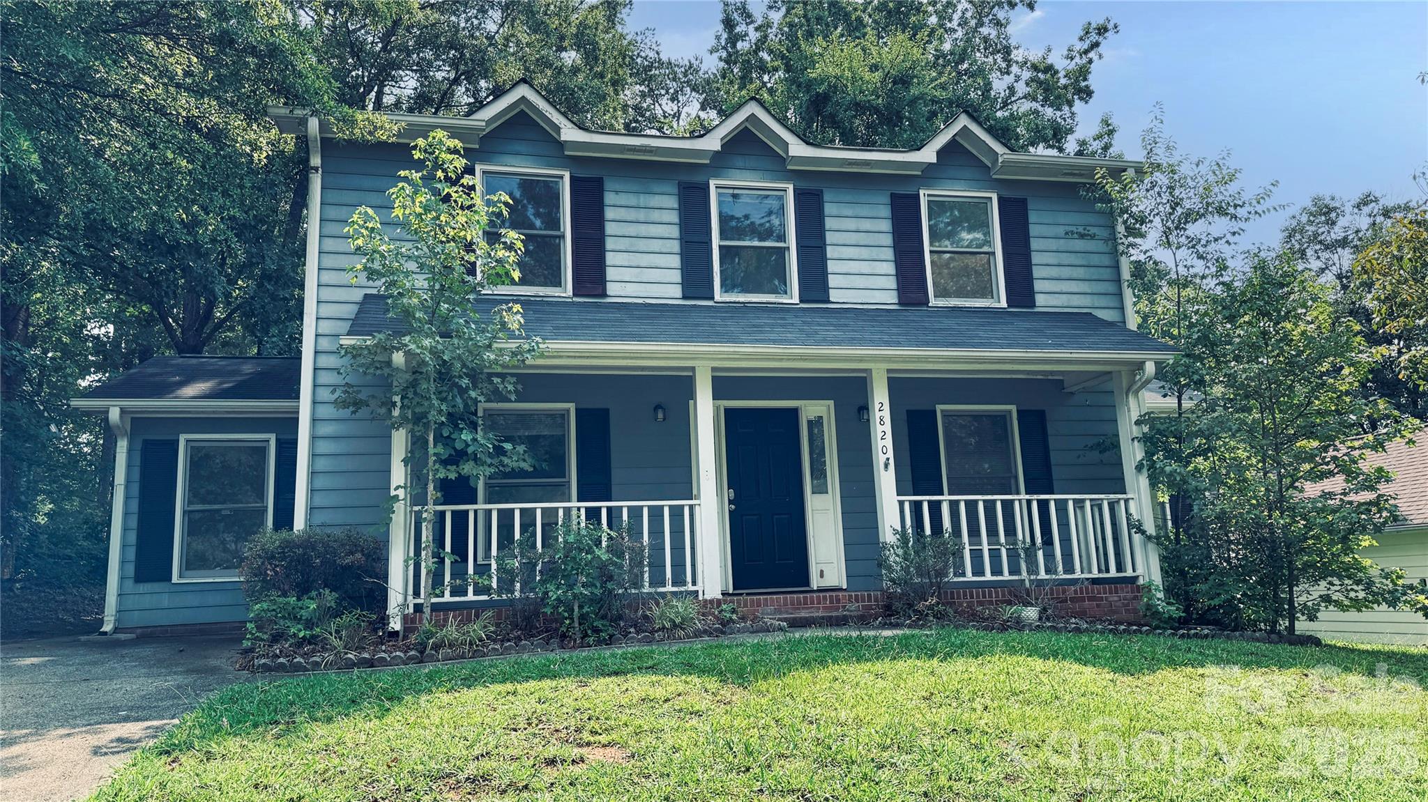 2820 Royal Ridge Lane — photo