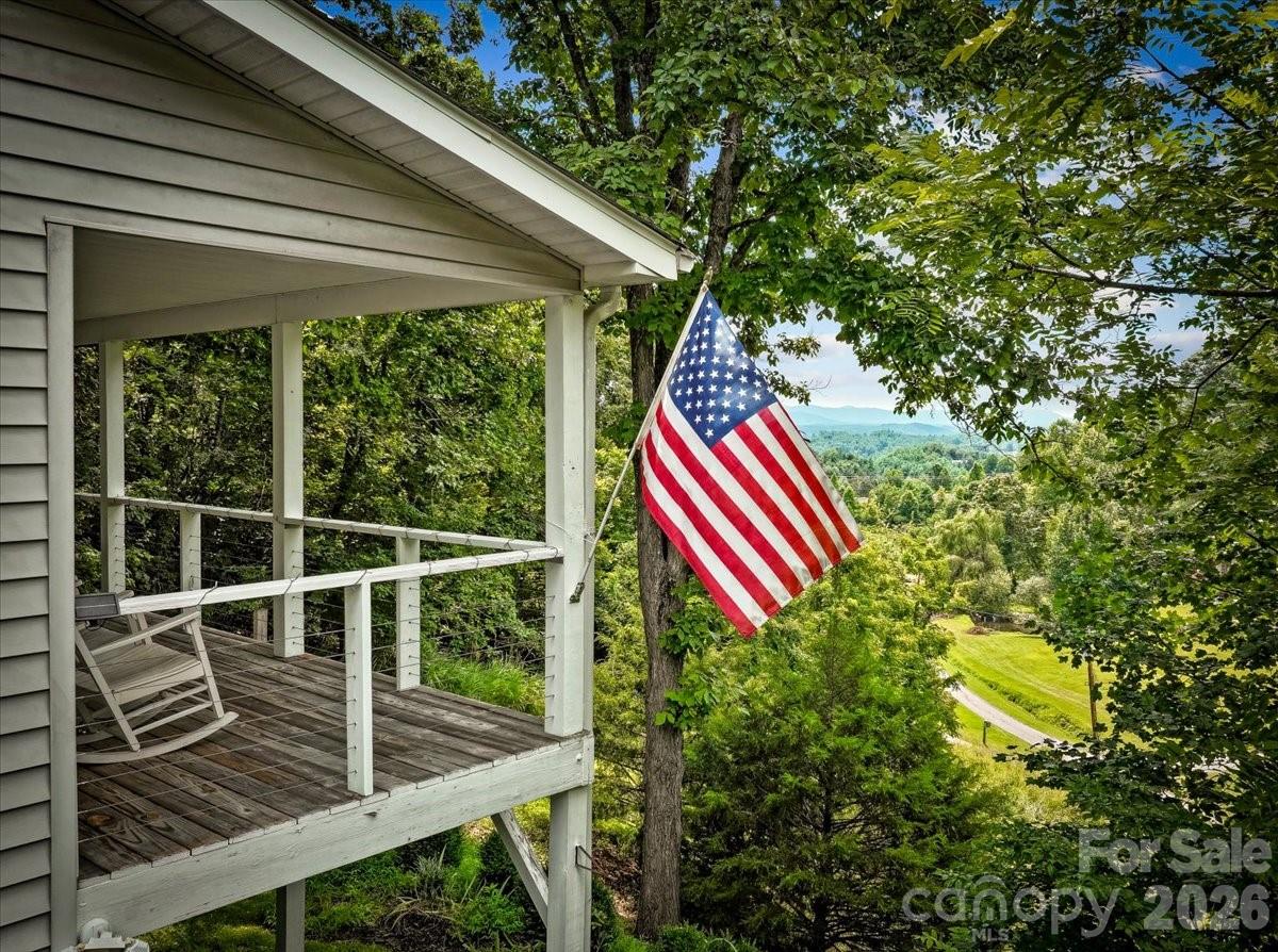 386 Madison Heights Drive — photo