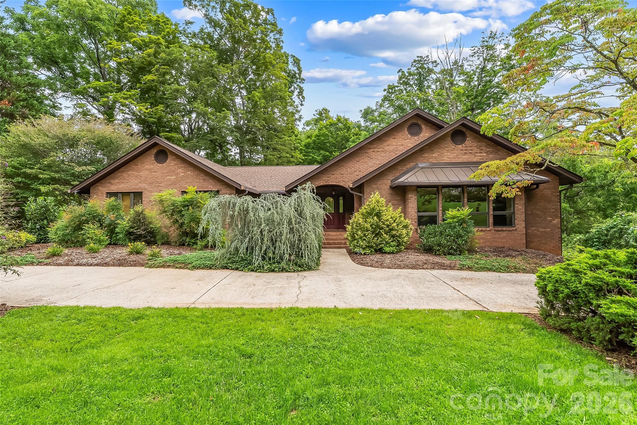 60 Monte Vista Drive — photo